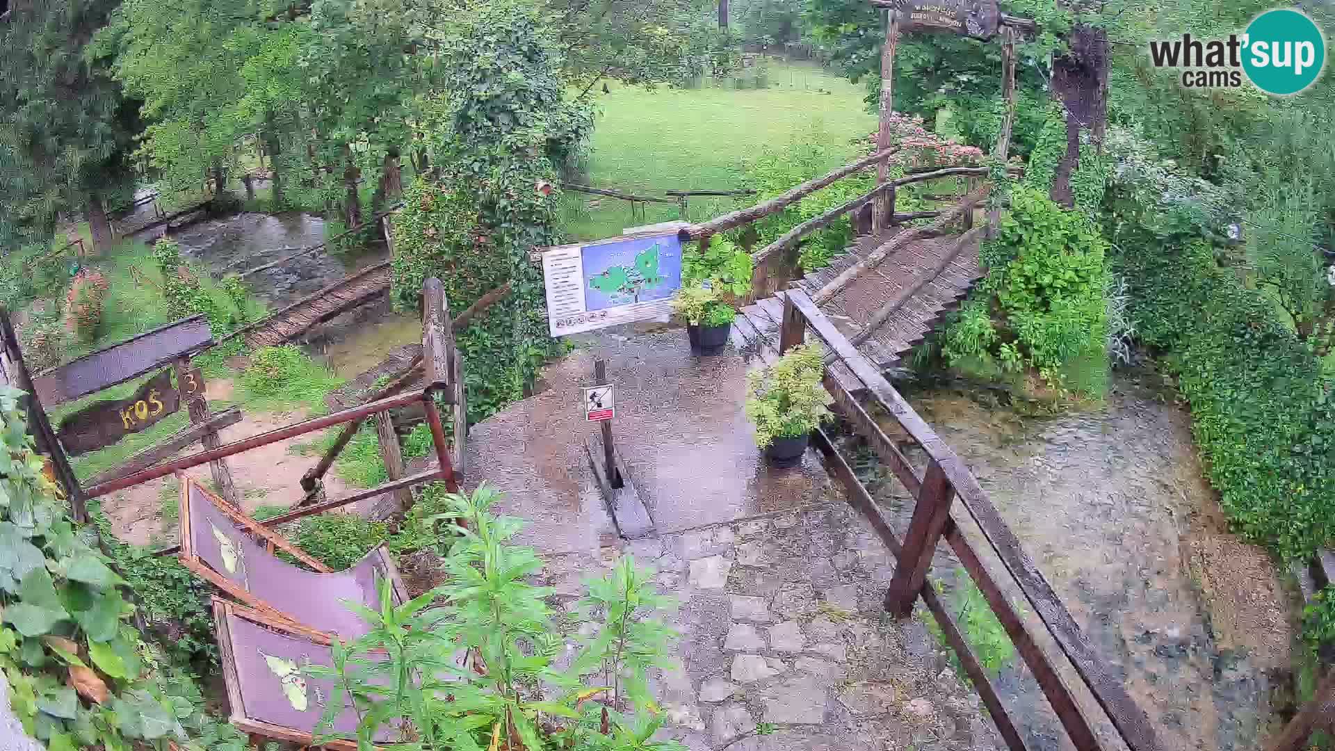lagos en el río Slunjčica en Rastoke
