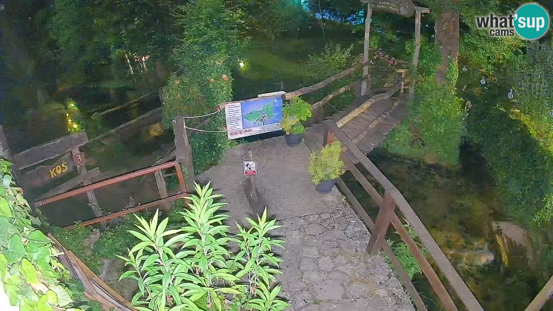 lagos en el río Slunjčica en Rastoke