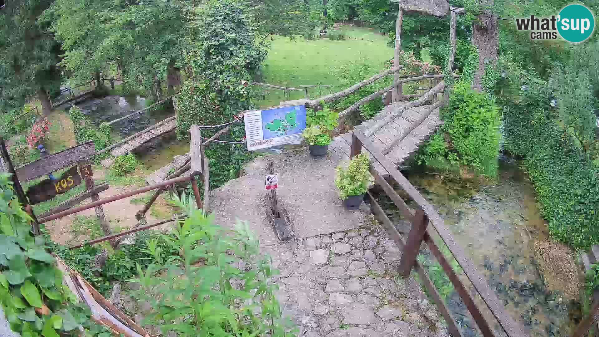 Seen auf dem Fluss Slunjčica in Rastoke