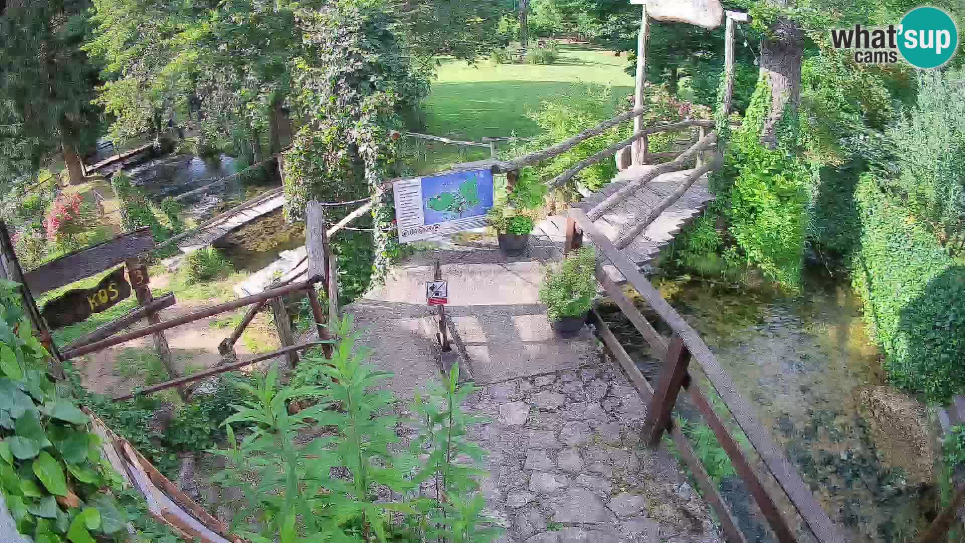 Lacs sur la rivière Slunjčica dans Rastoke