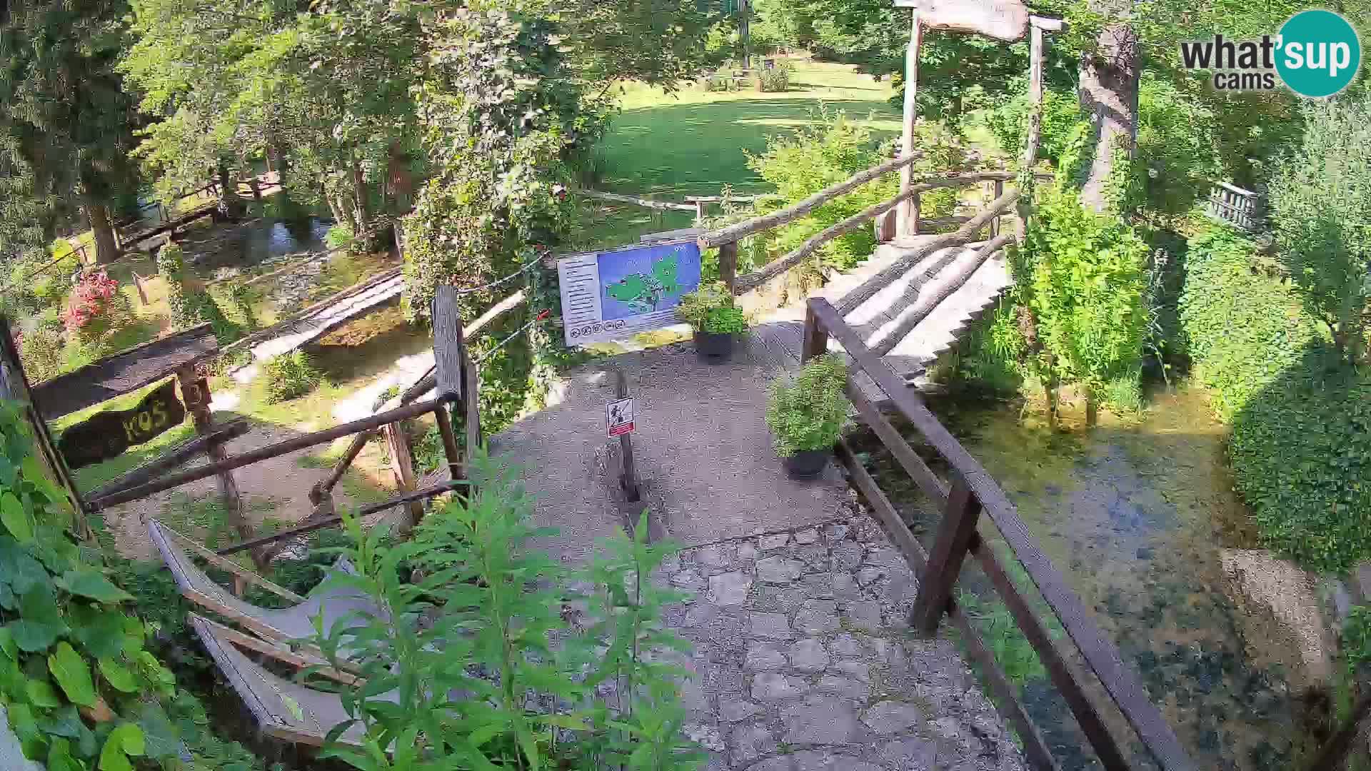 lagos en el río Slunjčica en Rastoke
