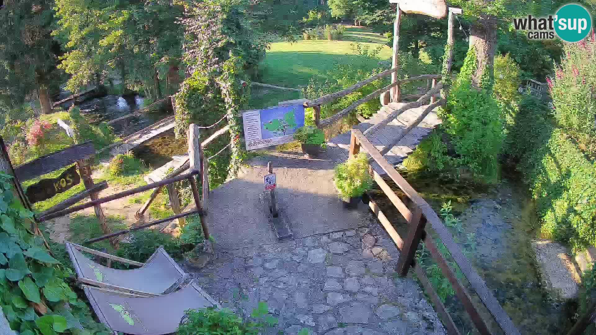 lagos en el río Slunjčica en Rastoke