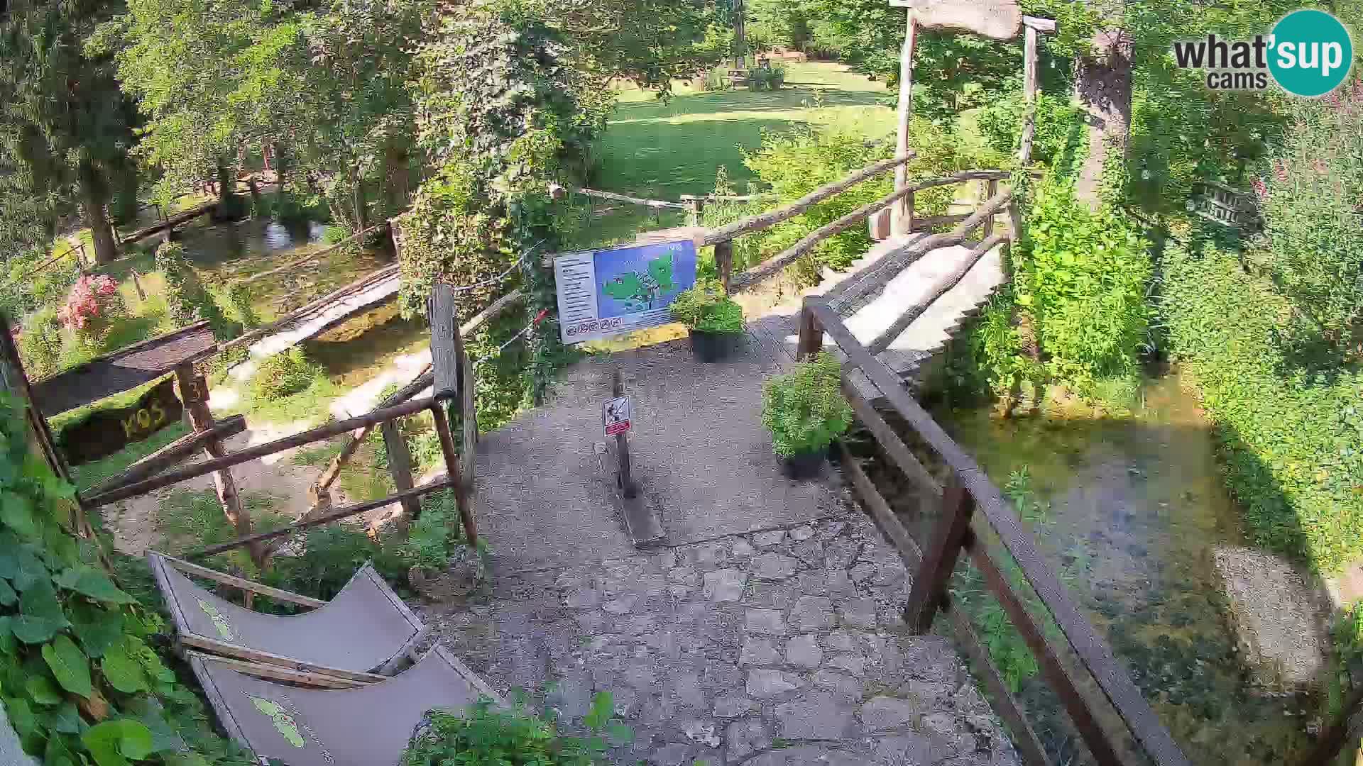 lagos en el río Slunjčica en Rastoke