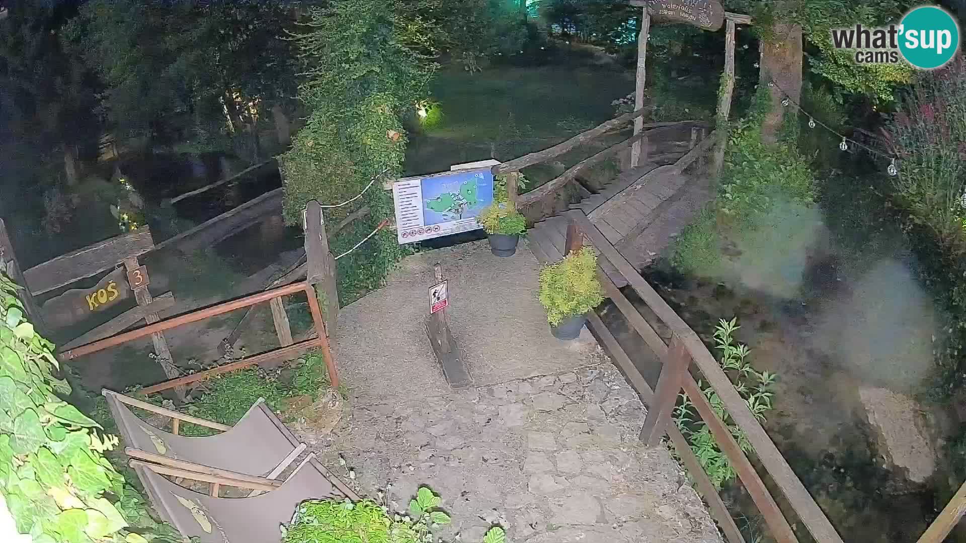 lagos en el río Slunjčica en Rastoke