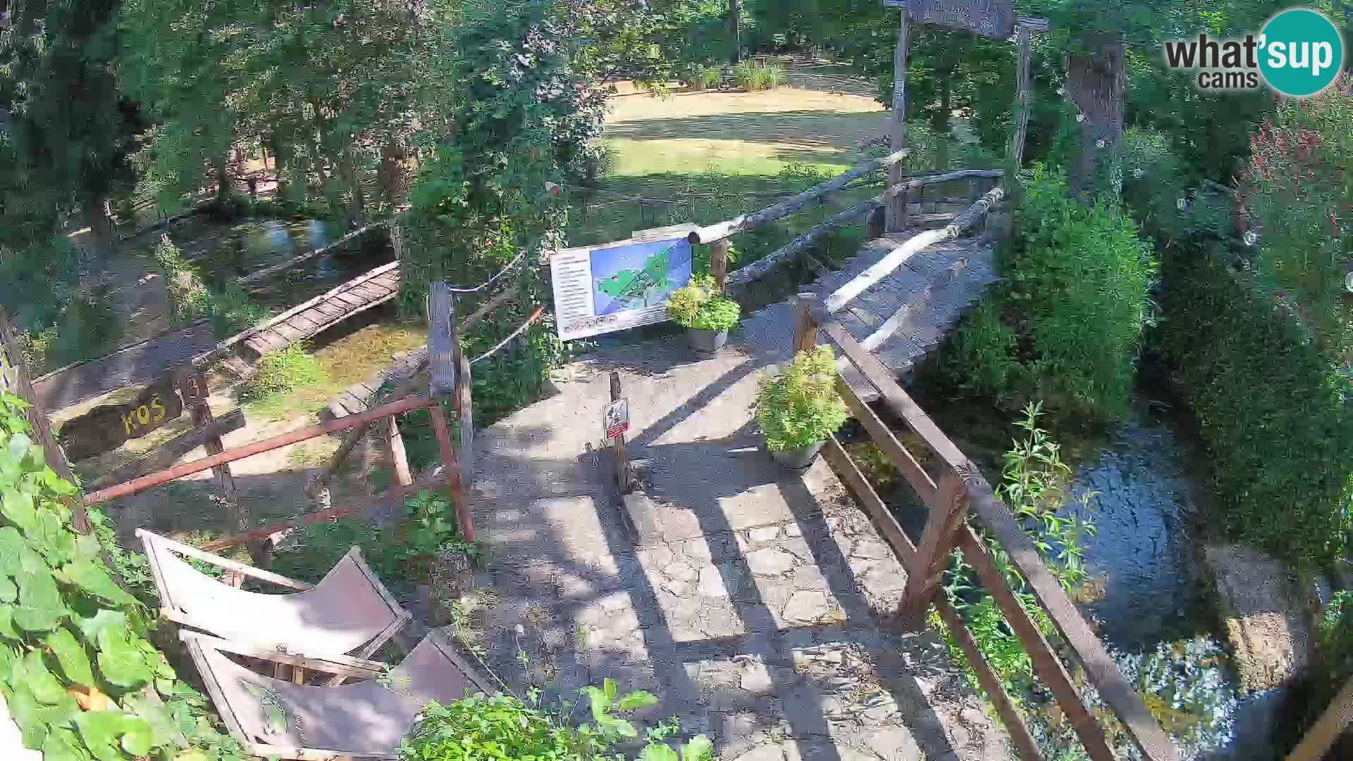 lagos en el río Slunjčica en Rastoke
