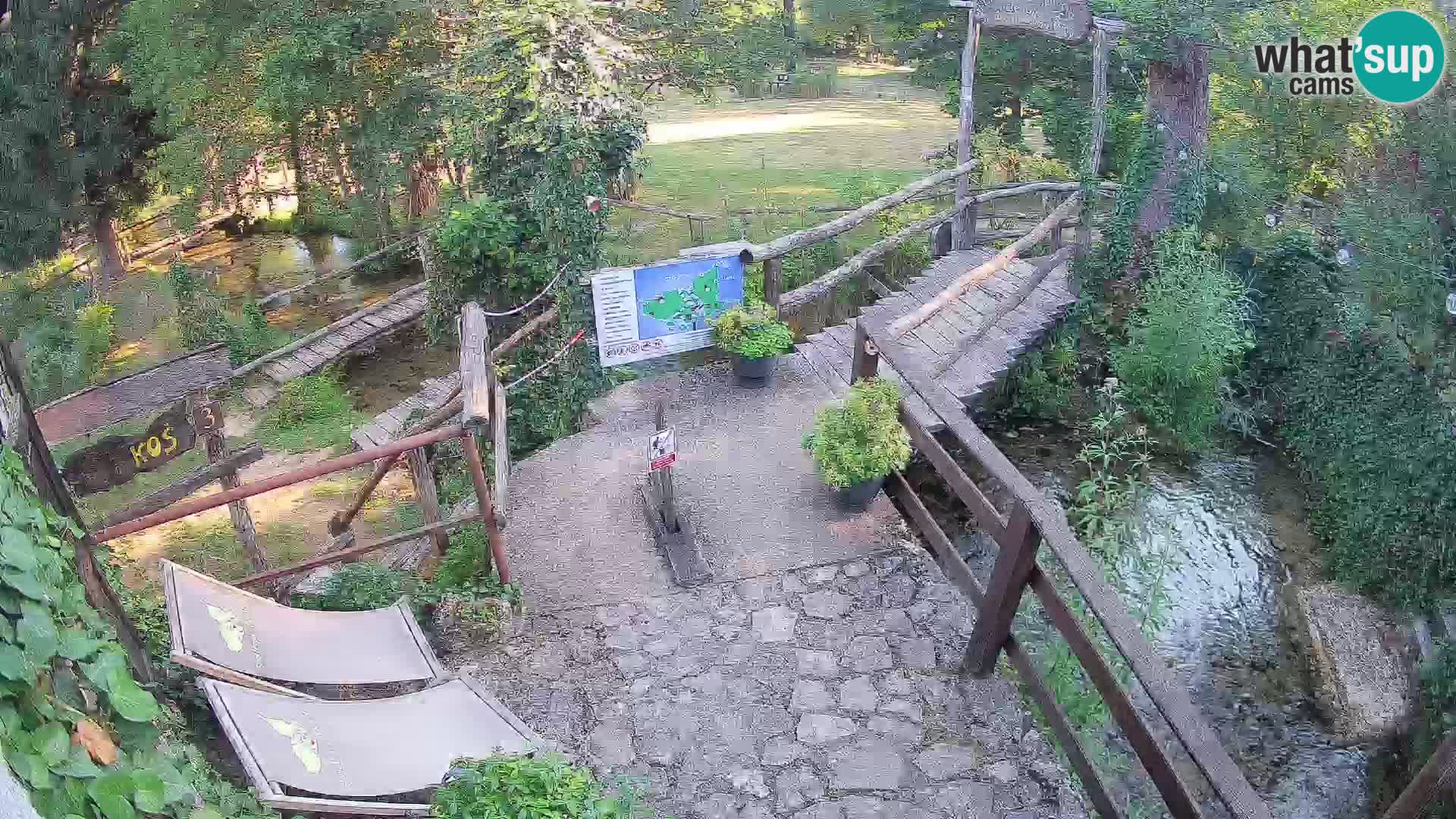 lagos en el río Slunjčica en Rastoke