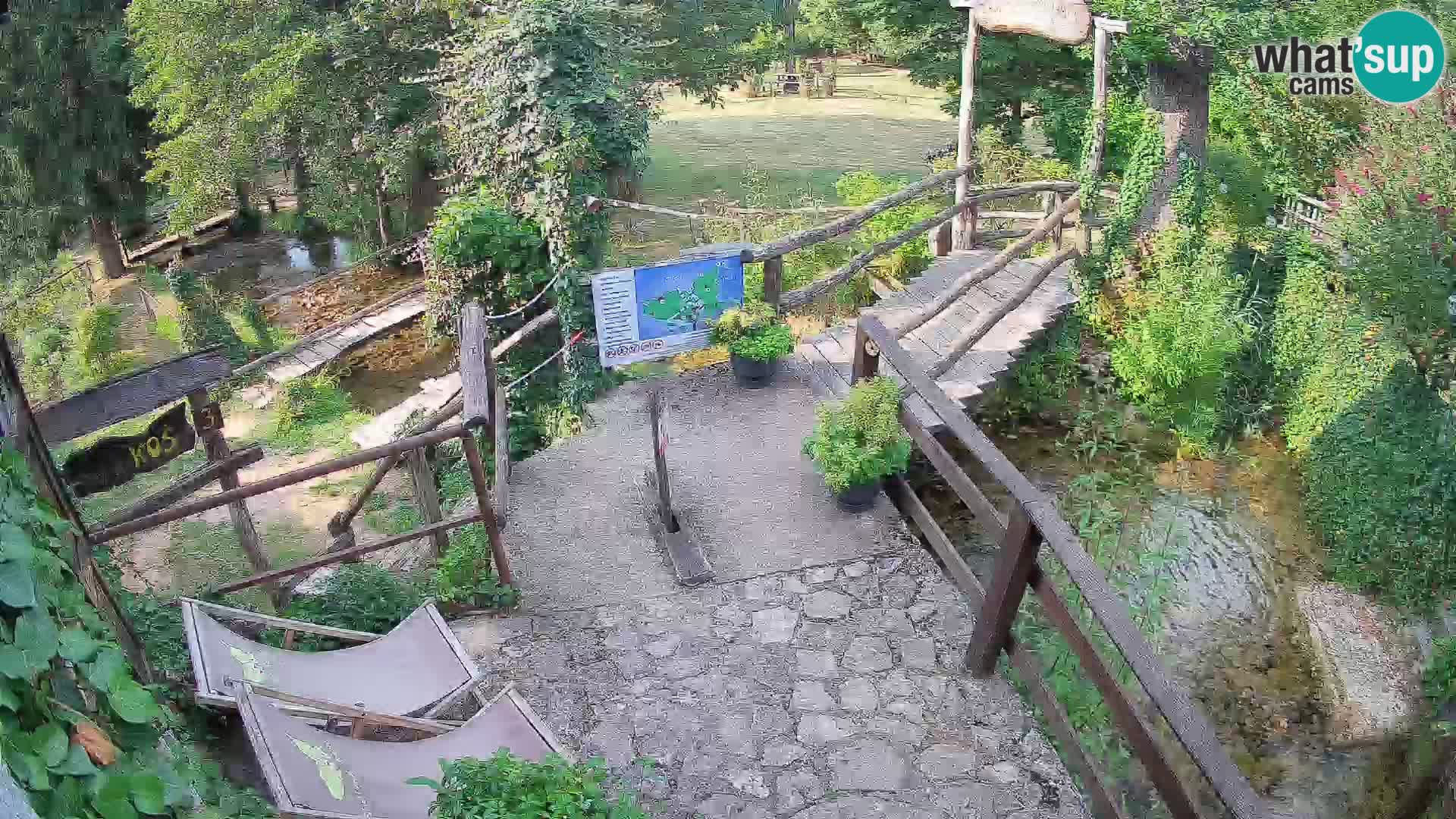 Lacs sur la rivière Slunjčica dans Rastoke