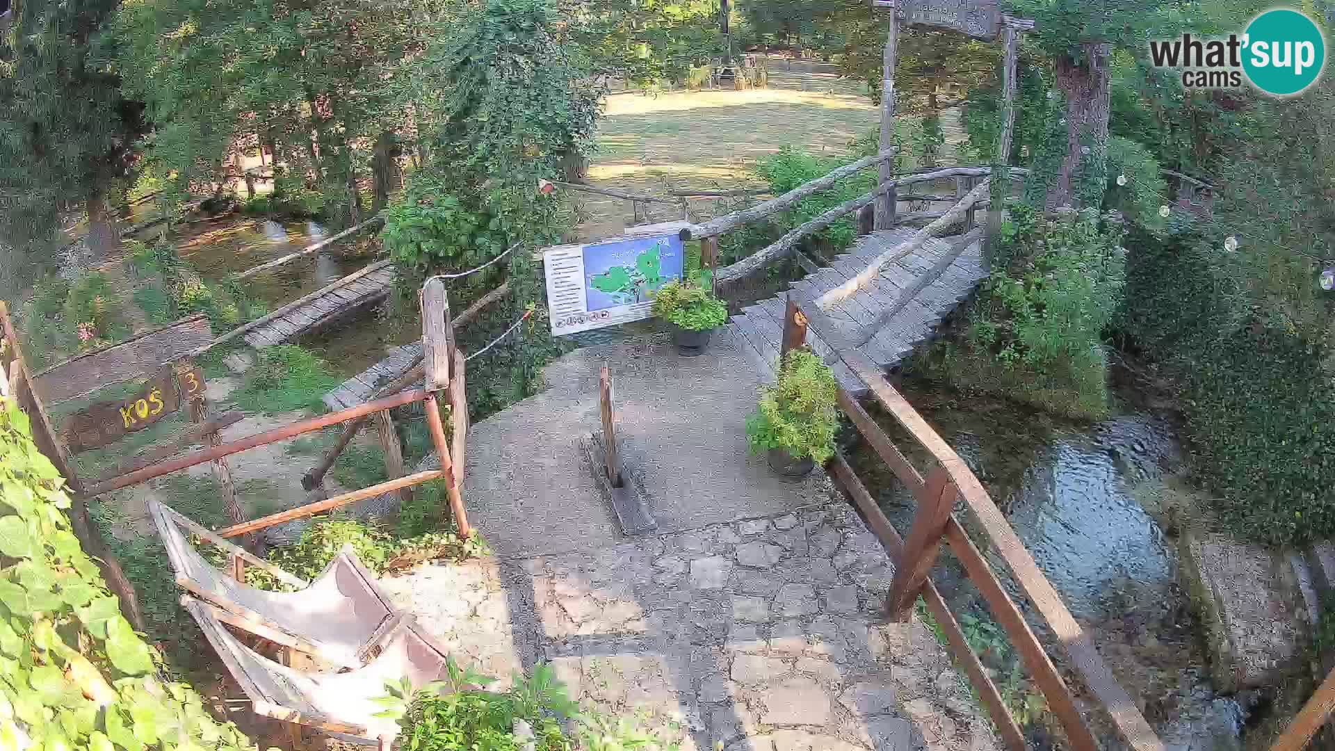 Lacs sur la rivière Slunjčica dans Rastoke