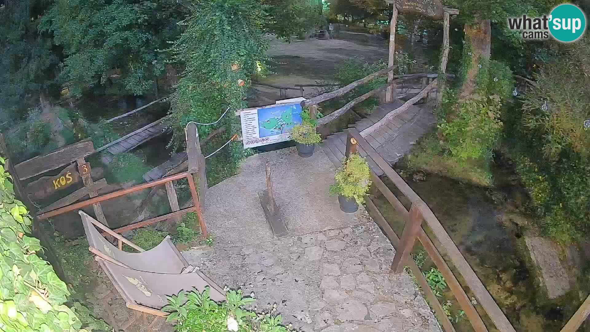 lagos en el río Slunjčica en Rastoke