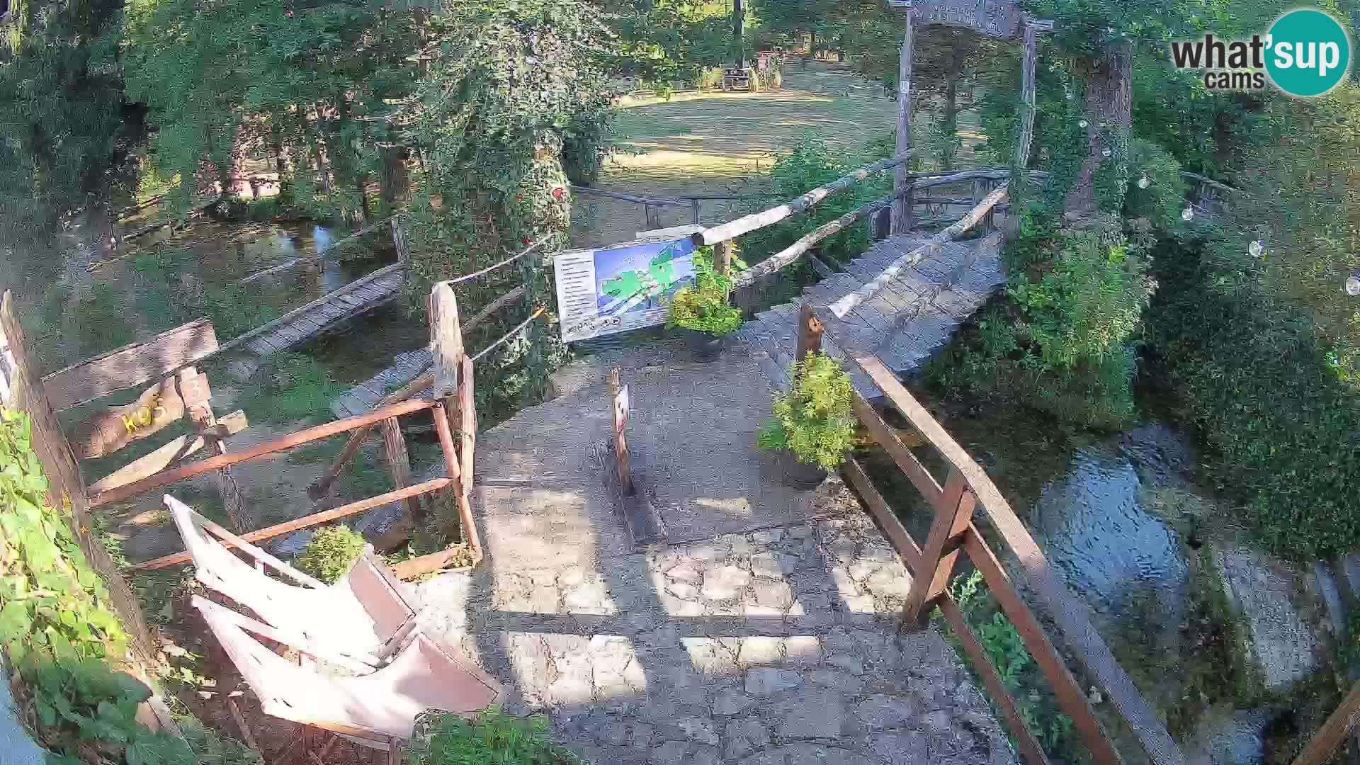 lagos en el río Slunjčica en Rastoke