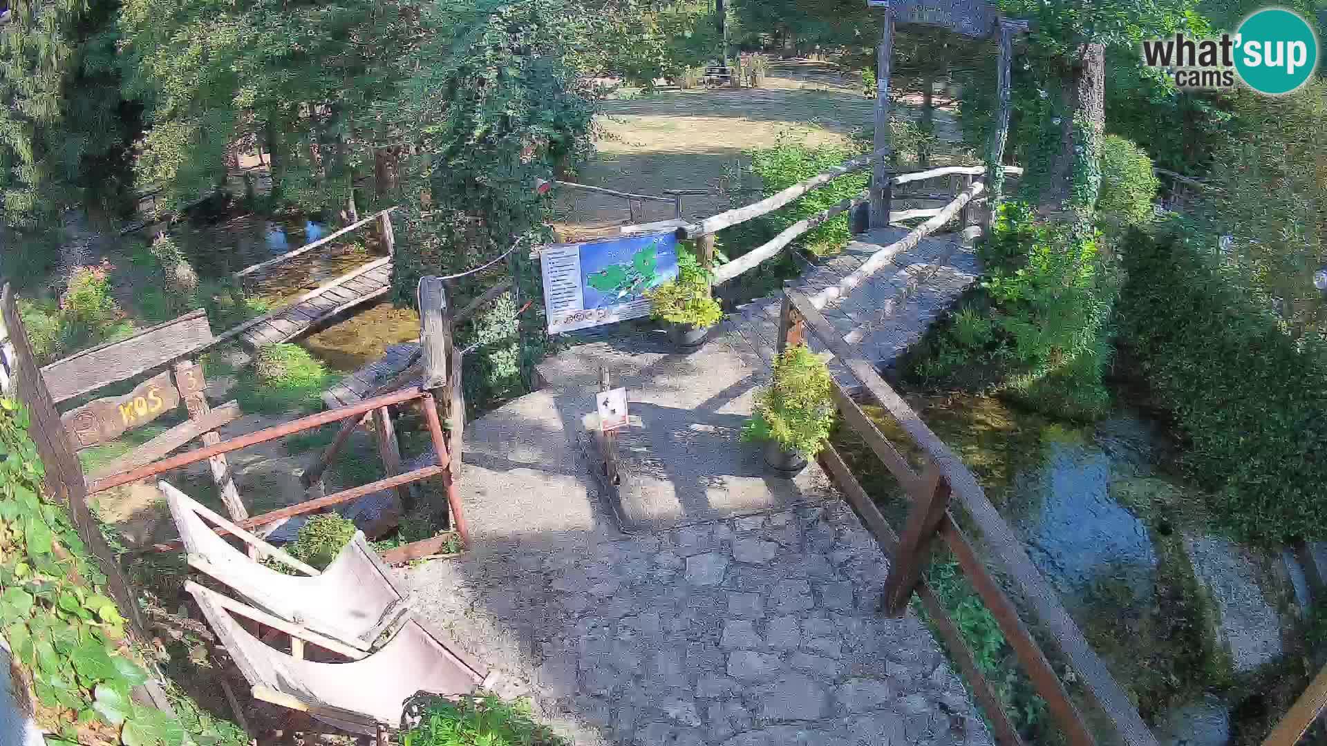 lagos en el río Slunjčica en Rastoke