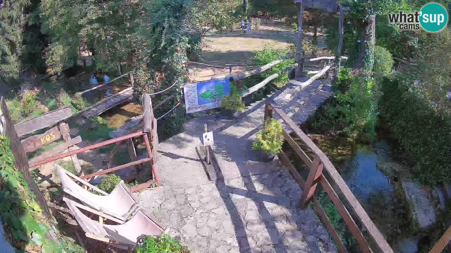 lagos en el río Slunjčica en Rastoke