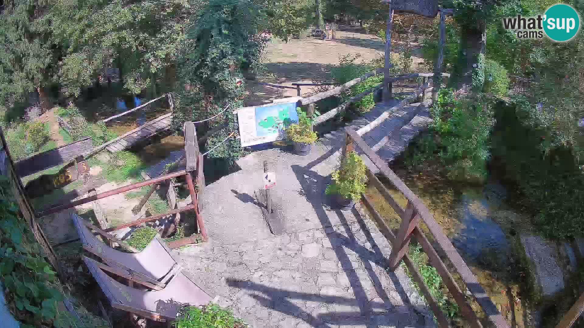 lagos en el río Slunjčica en Rastoke