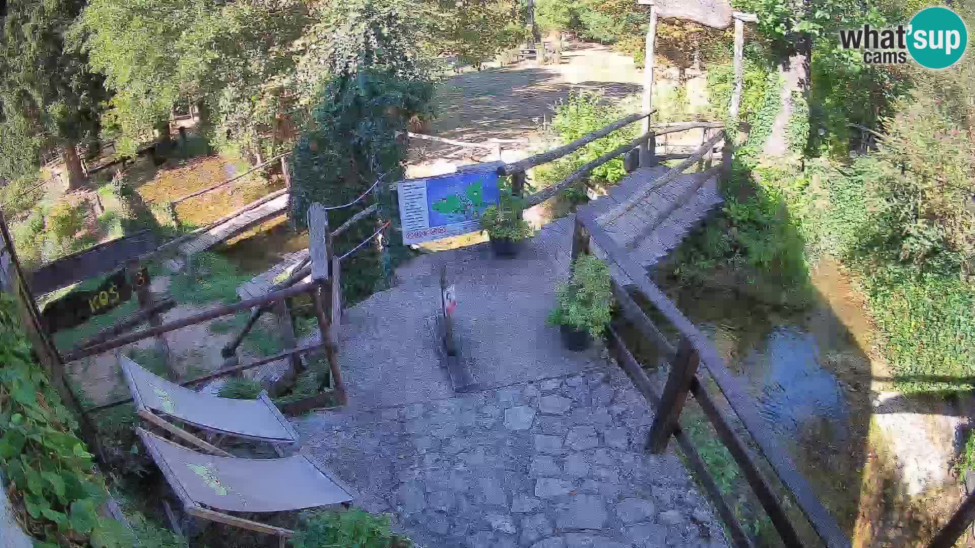 Lacs sur la rivière Slunjčica dans Rastoke