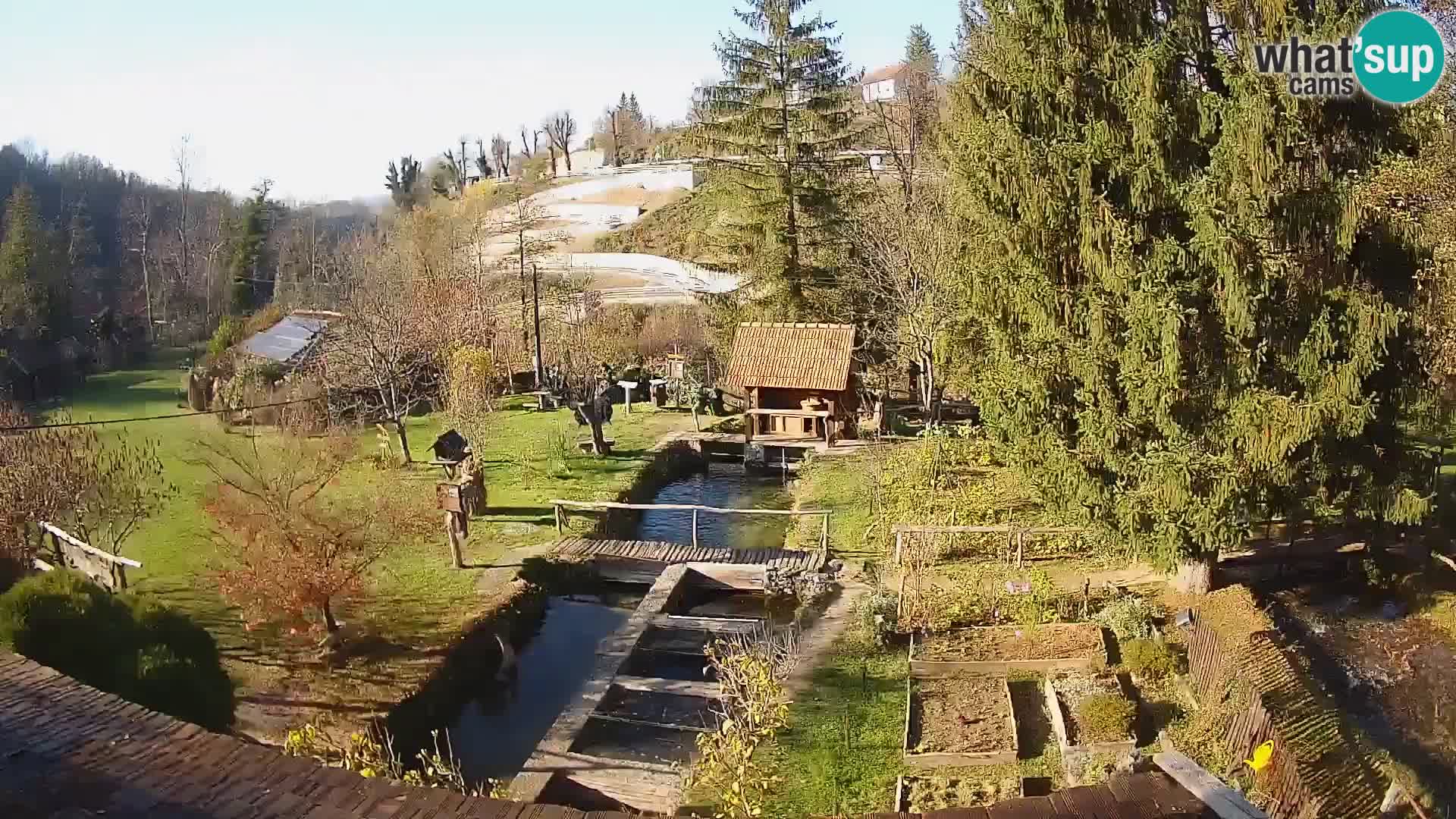 Spletna kamera v živo Rastoke – reka Slunjčica – Hrvaška