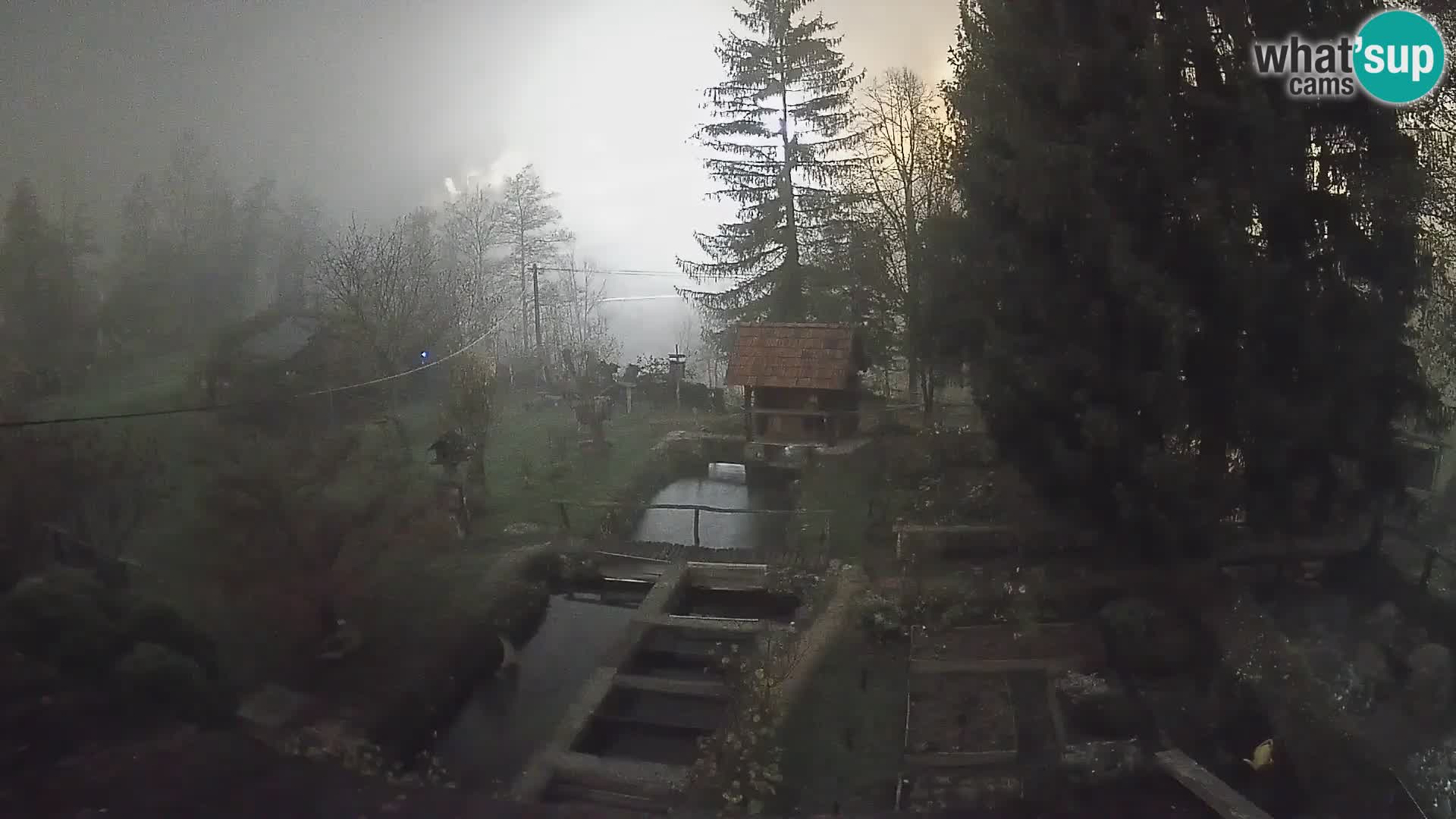 Web kamera uživo Rastoke – rijeka Slunjčica – Hrvatska