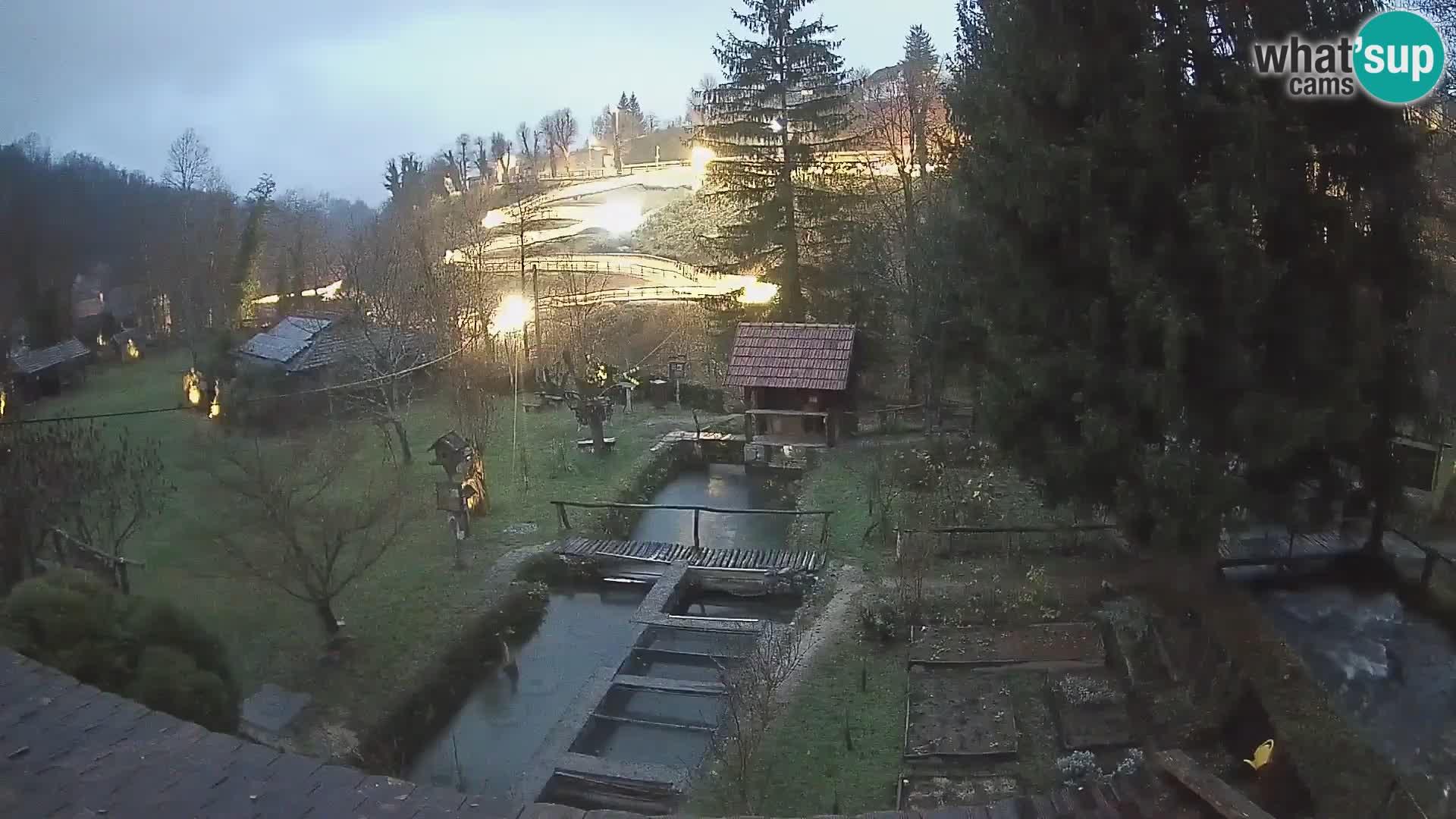 Web kamera uživo Rastoke – rijeka Slunjčica – Hrvatska