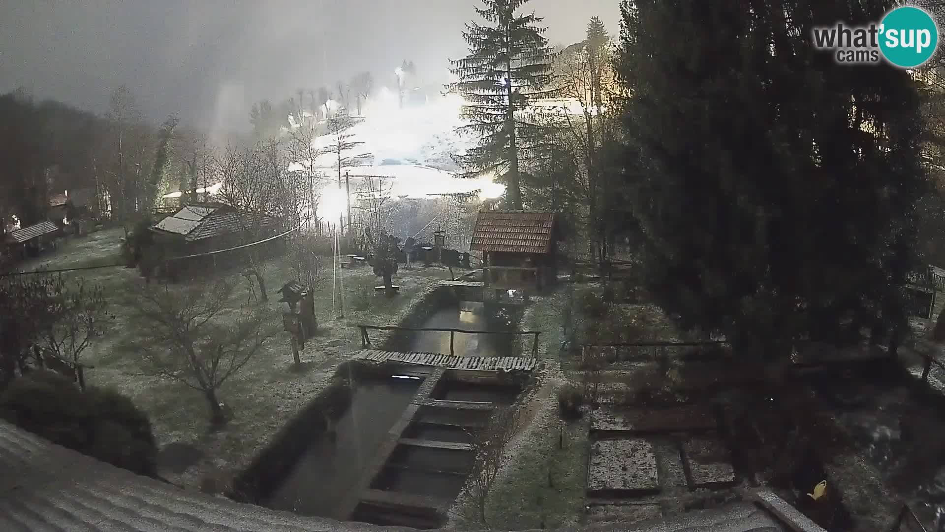 Web kamera uživo Rastoke – rijeka Slunjčica – Hrvatska