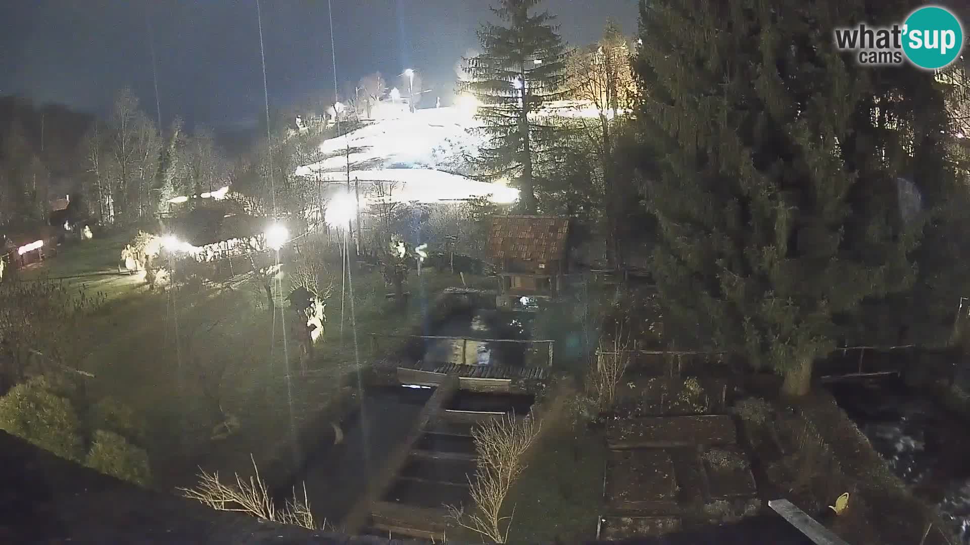 Spletna kamera v živo Rastoke – reka Slunjčica – Hrvaška