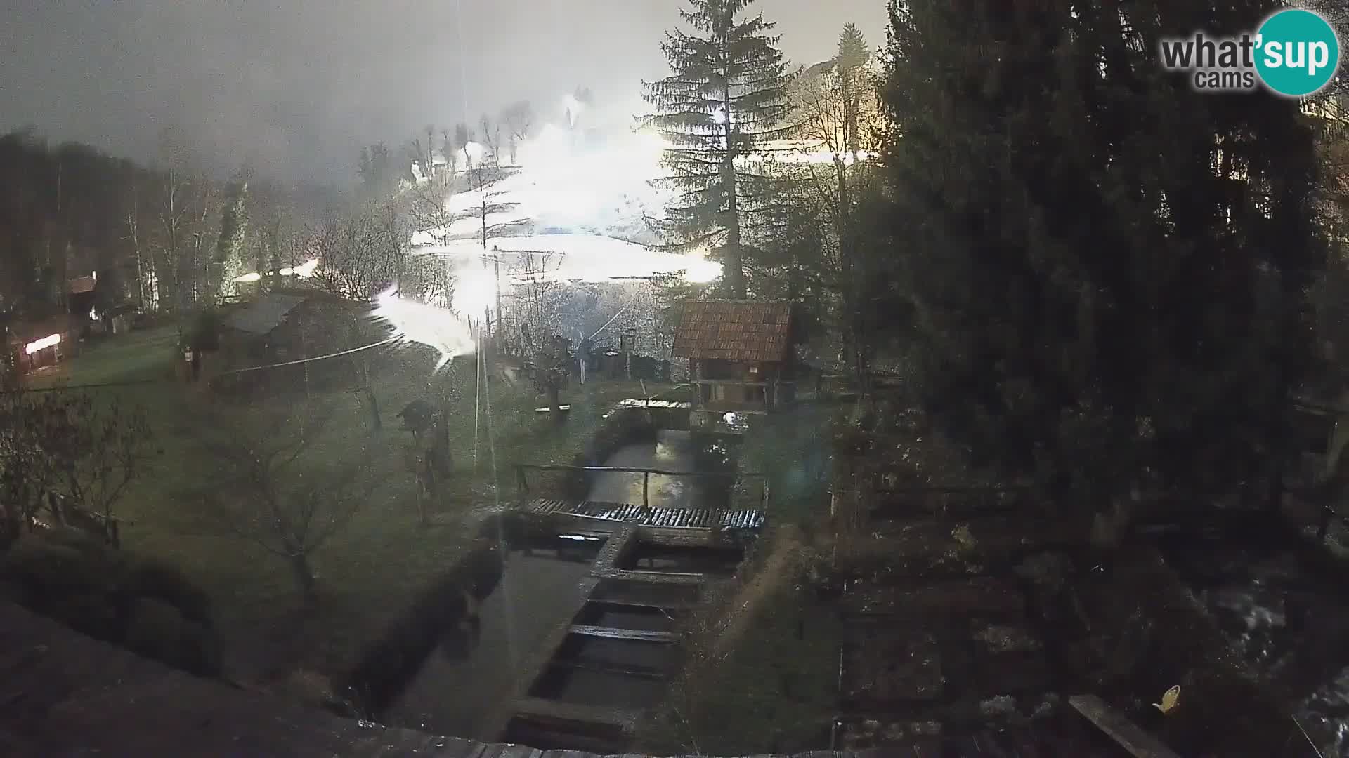 Web kamera uživo Rastoke – rijeka Slunjčica – Hrvatska