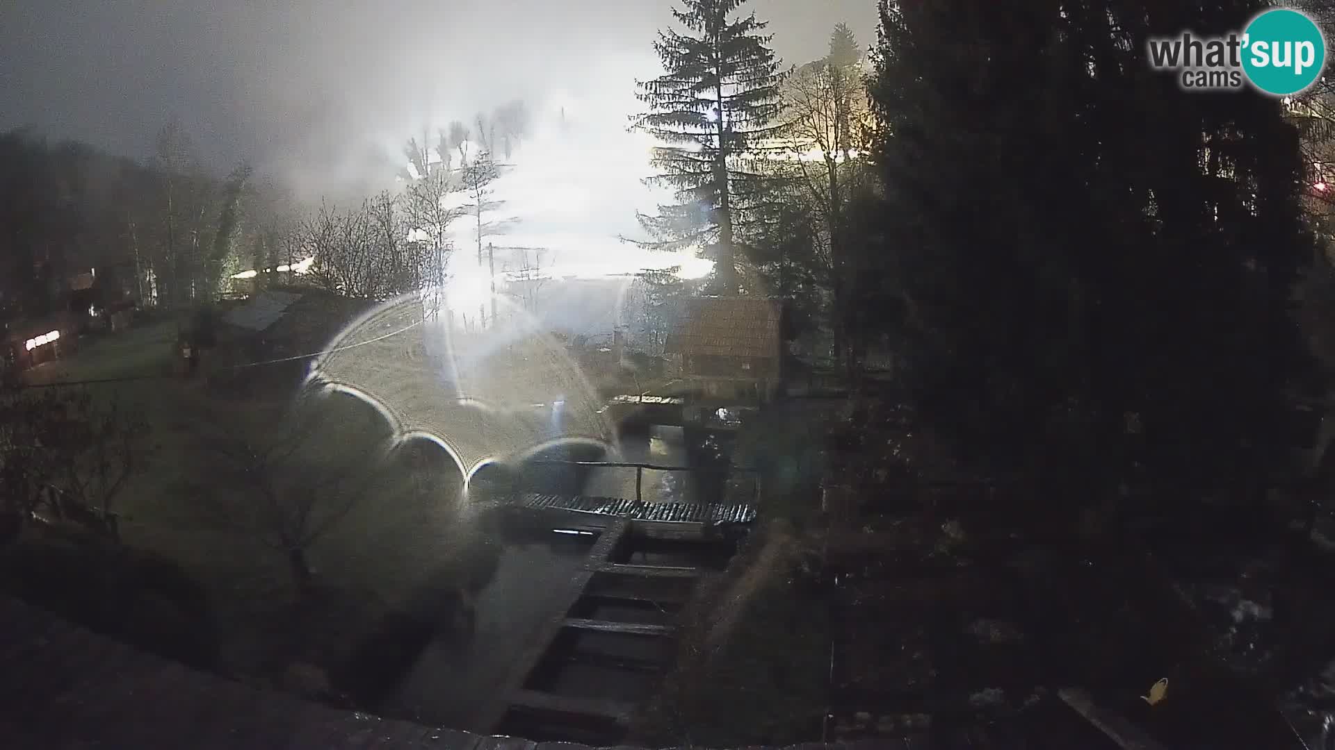 Spletna kamera v živo Rastoke – reka Slunjčica – Hrvaška