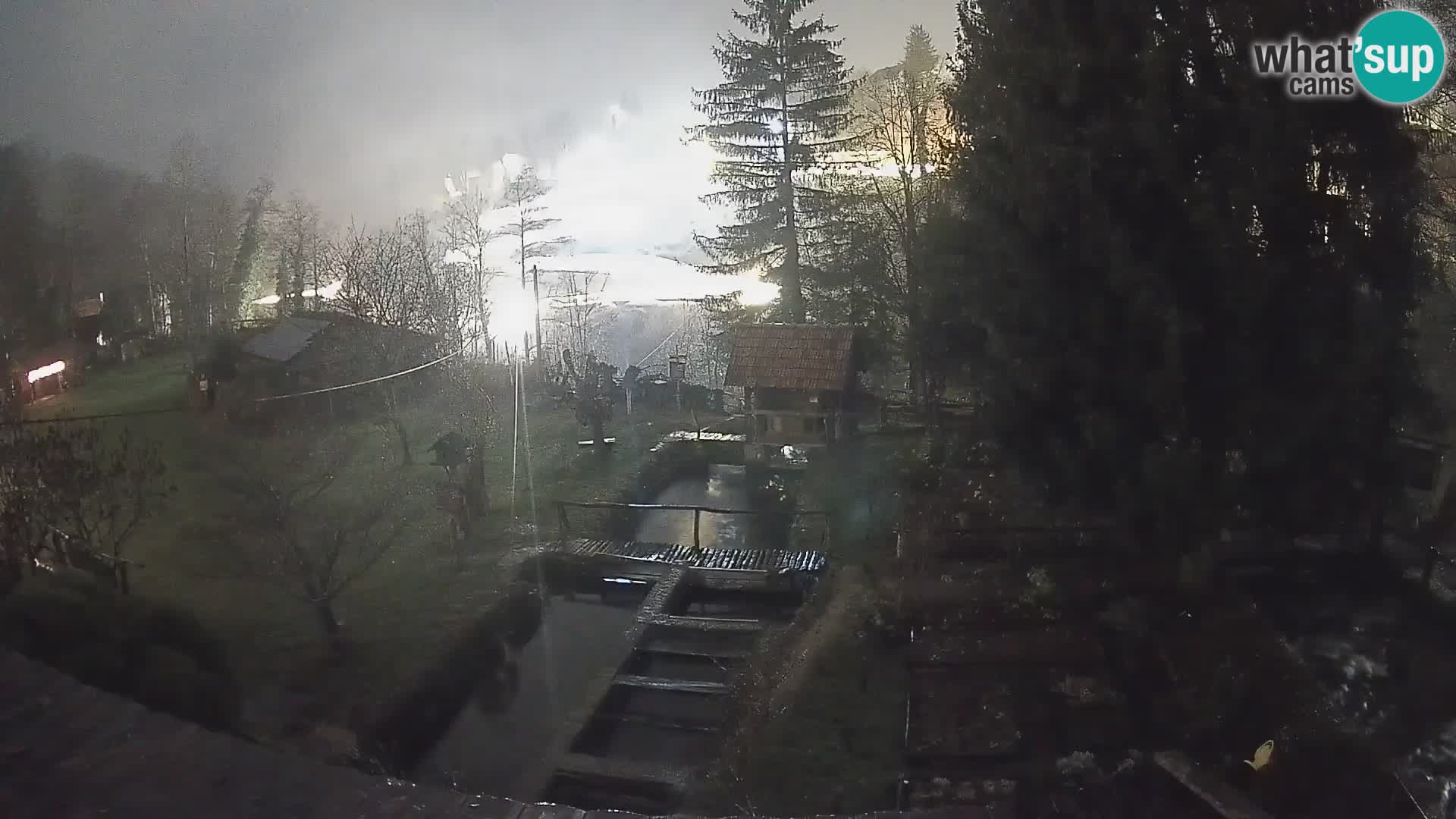 Web kamera uživo Rastoke – rijeka Slunjčica – Hrvatska