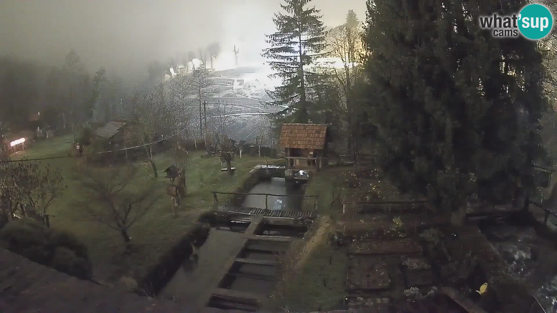 Web kamera uživo Rastoke – rijeka Slunjčica – Hrvatska