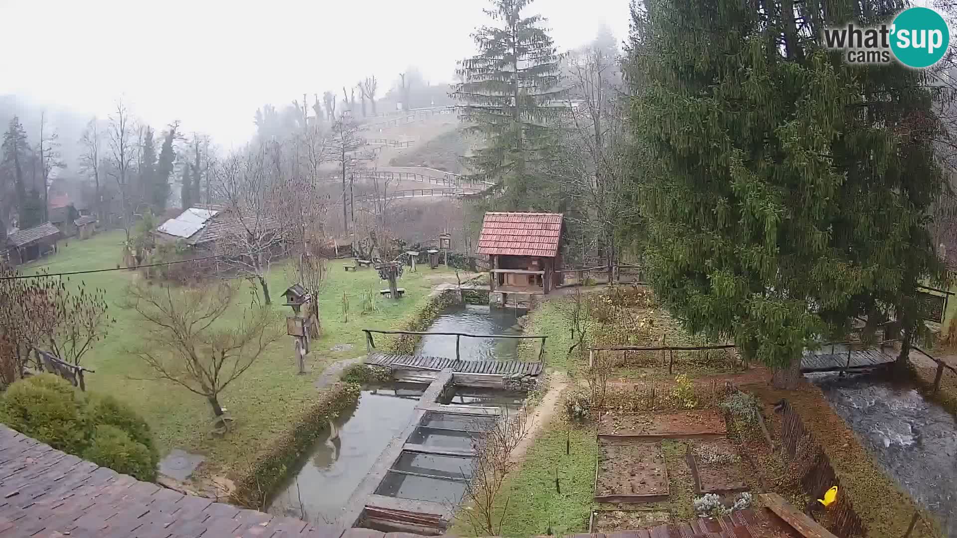 Web kamera uživo Rastoke – rijeka Slunjčica – Hrvatska