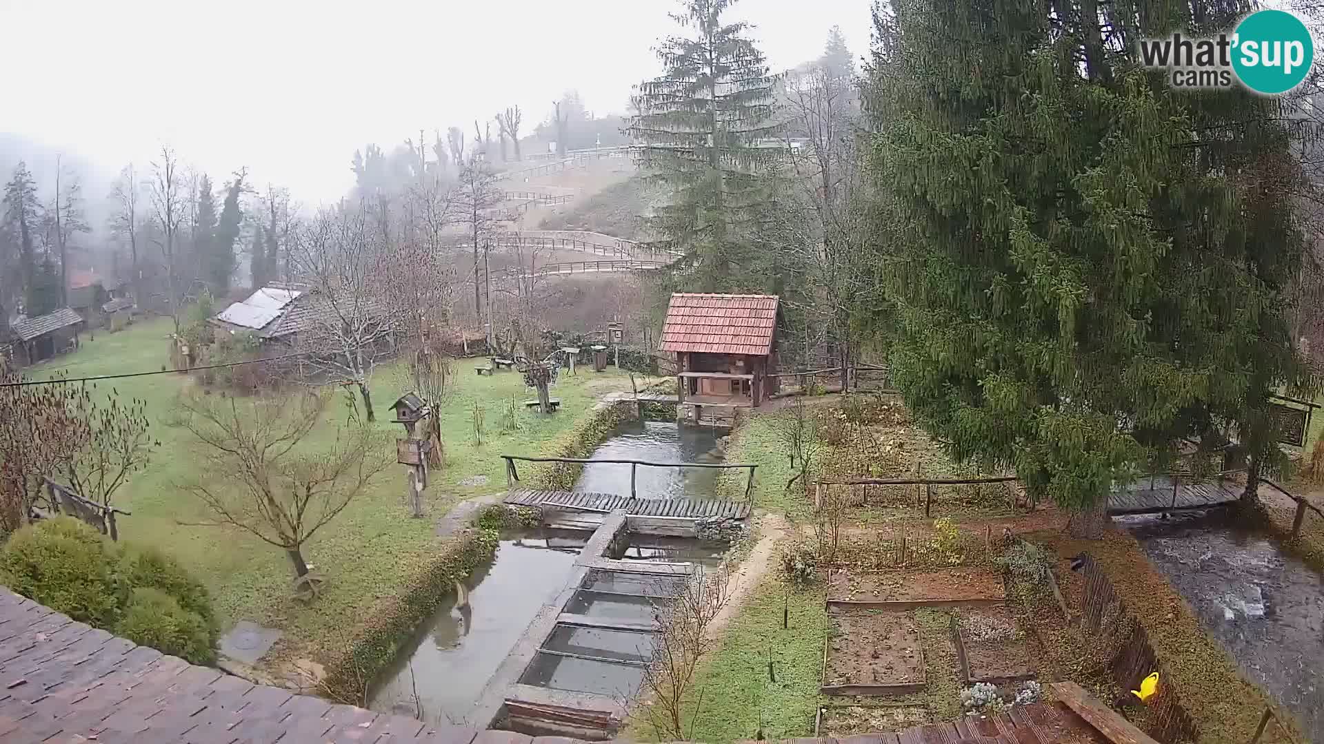 Web kamera uživo Rastoke – rijeka Slunjčica – Hrvatska