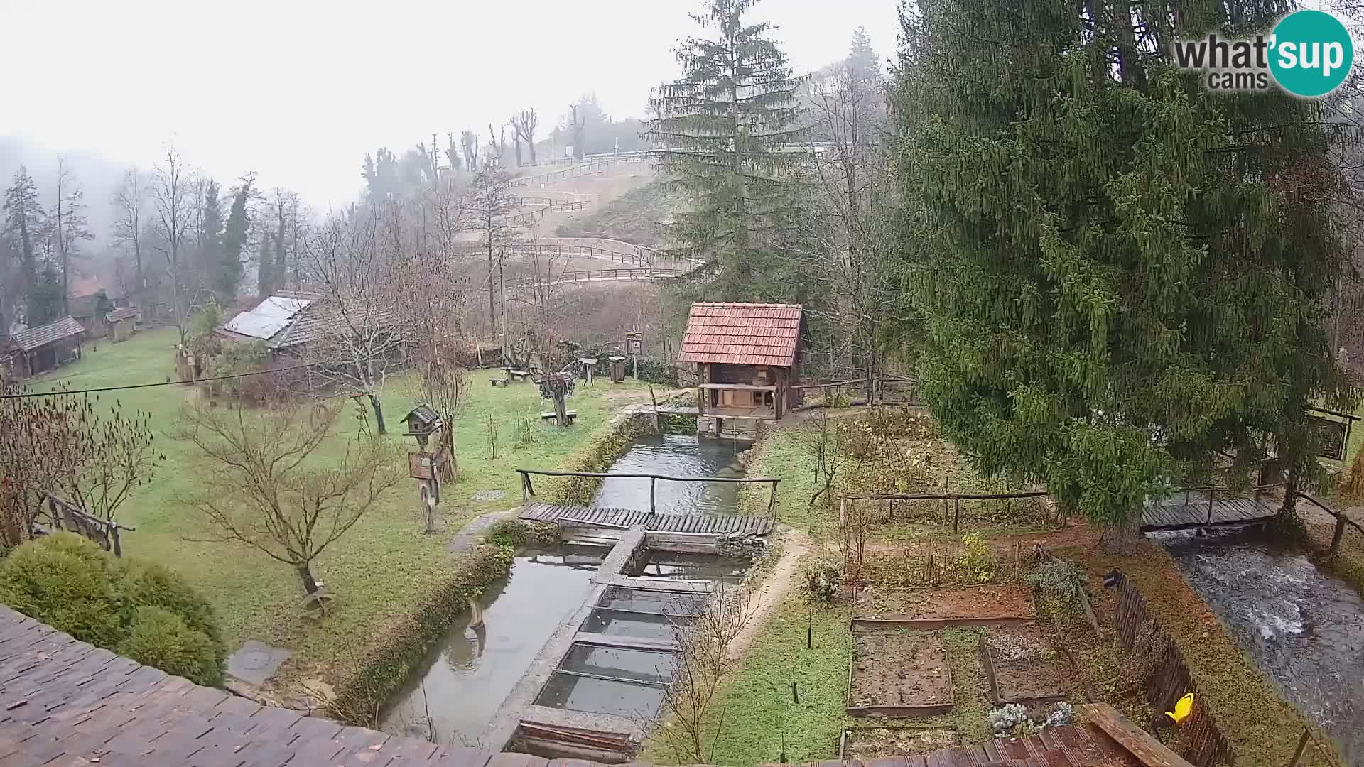 Web kamera uživo Rastoke – rijeka Slunjčica – Hrvatska