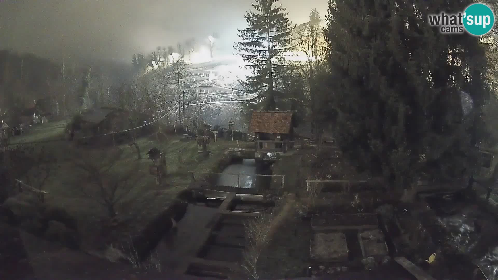 Web kamera uživo Rastoke – rijeka Slunjčica – Hrvatska