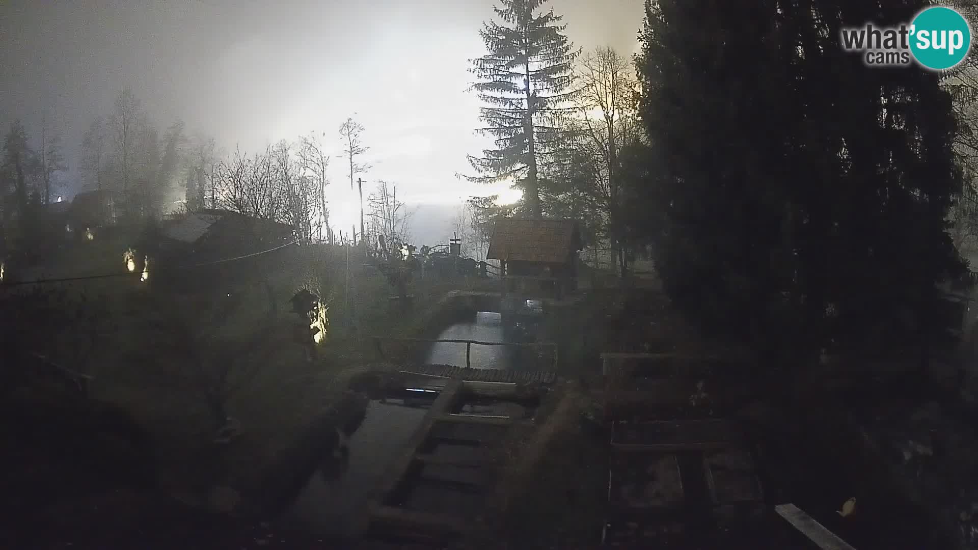 Spletna kamera v živo Rastoke – reka Slunjčica – Hrvaška