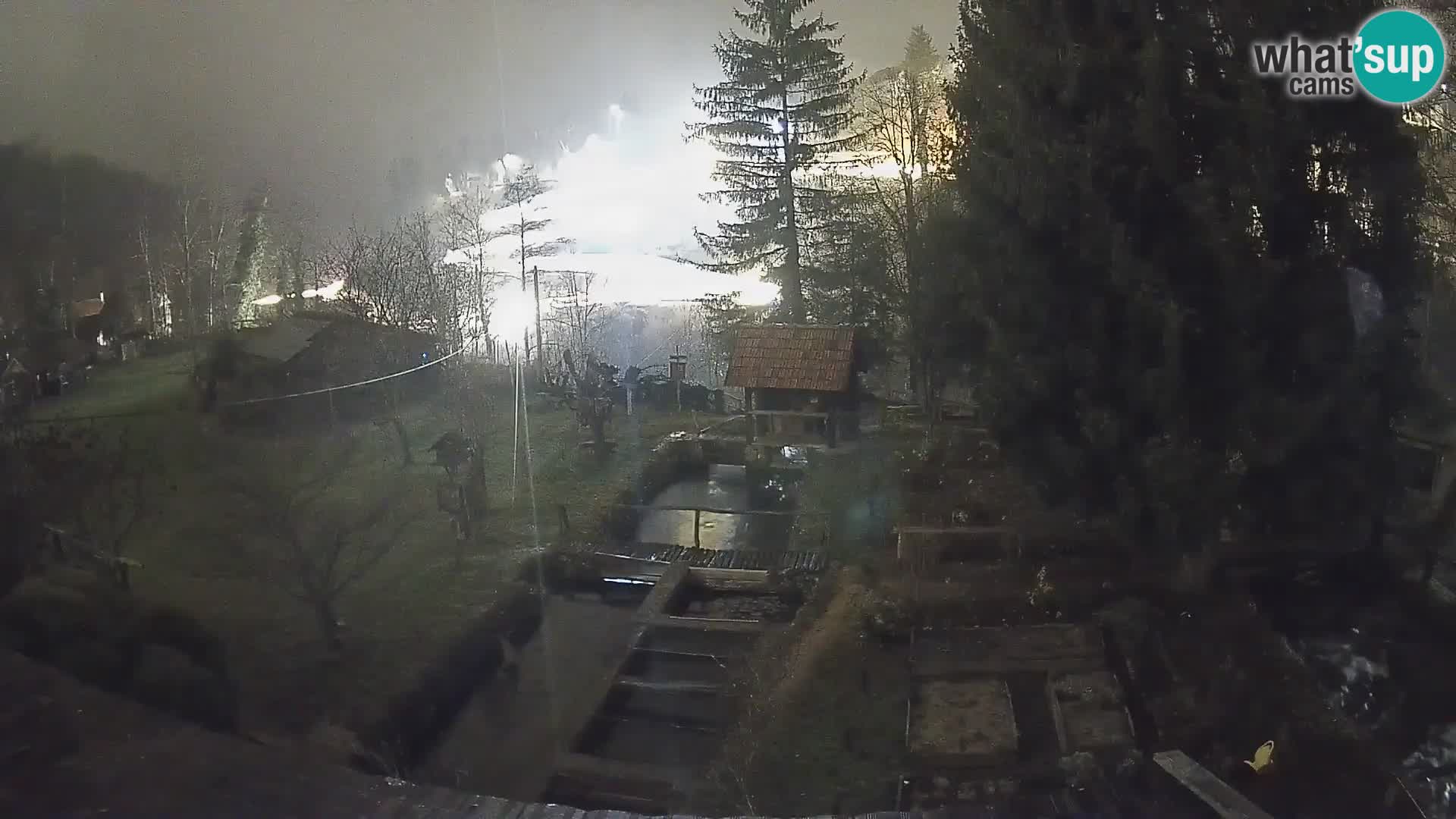 Web kamera uživo Rastoke – rijeka Slunjčica – Hrvatska