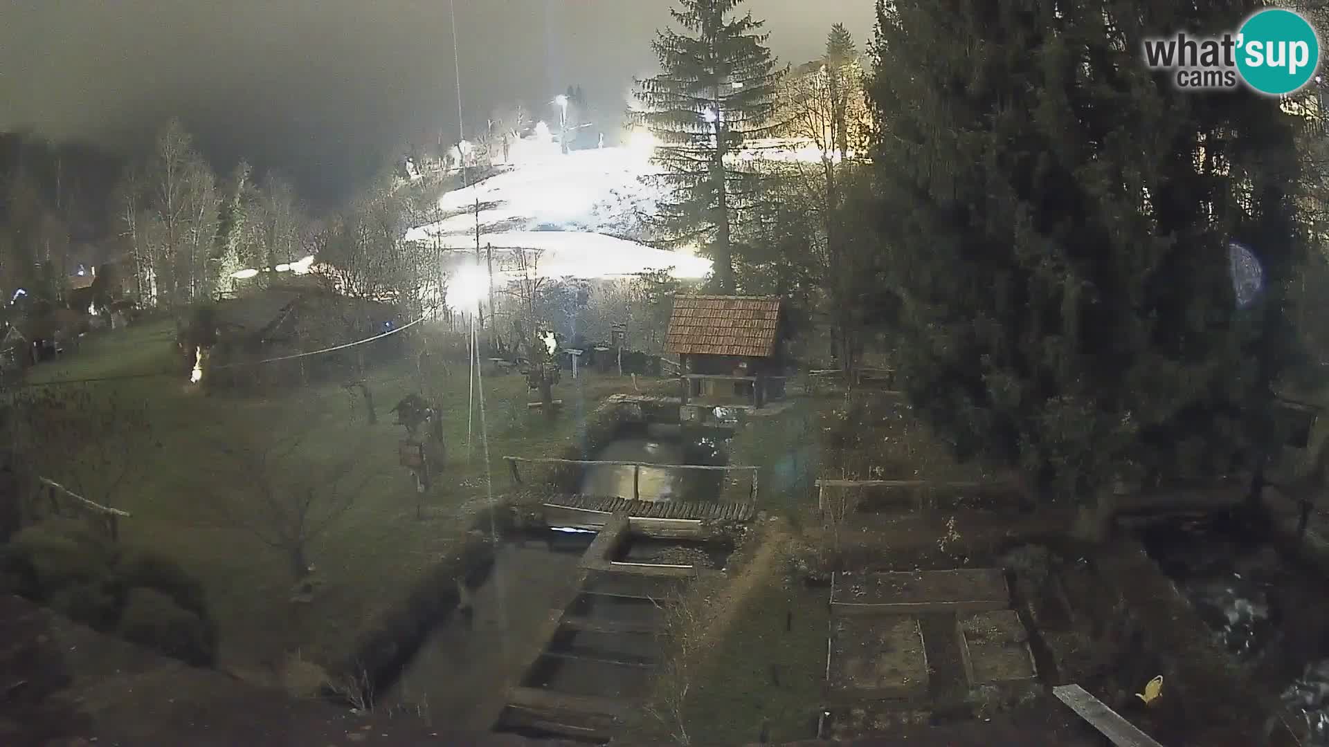 Spletna kamera v živo Rastoke – reka Slunjčica – Hrvaška