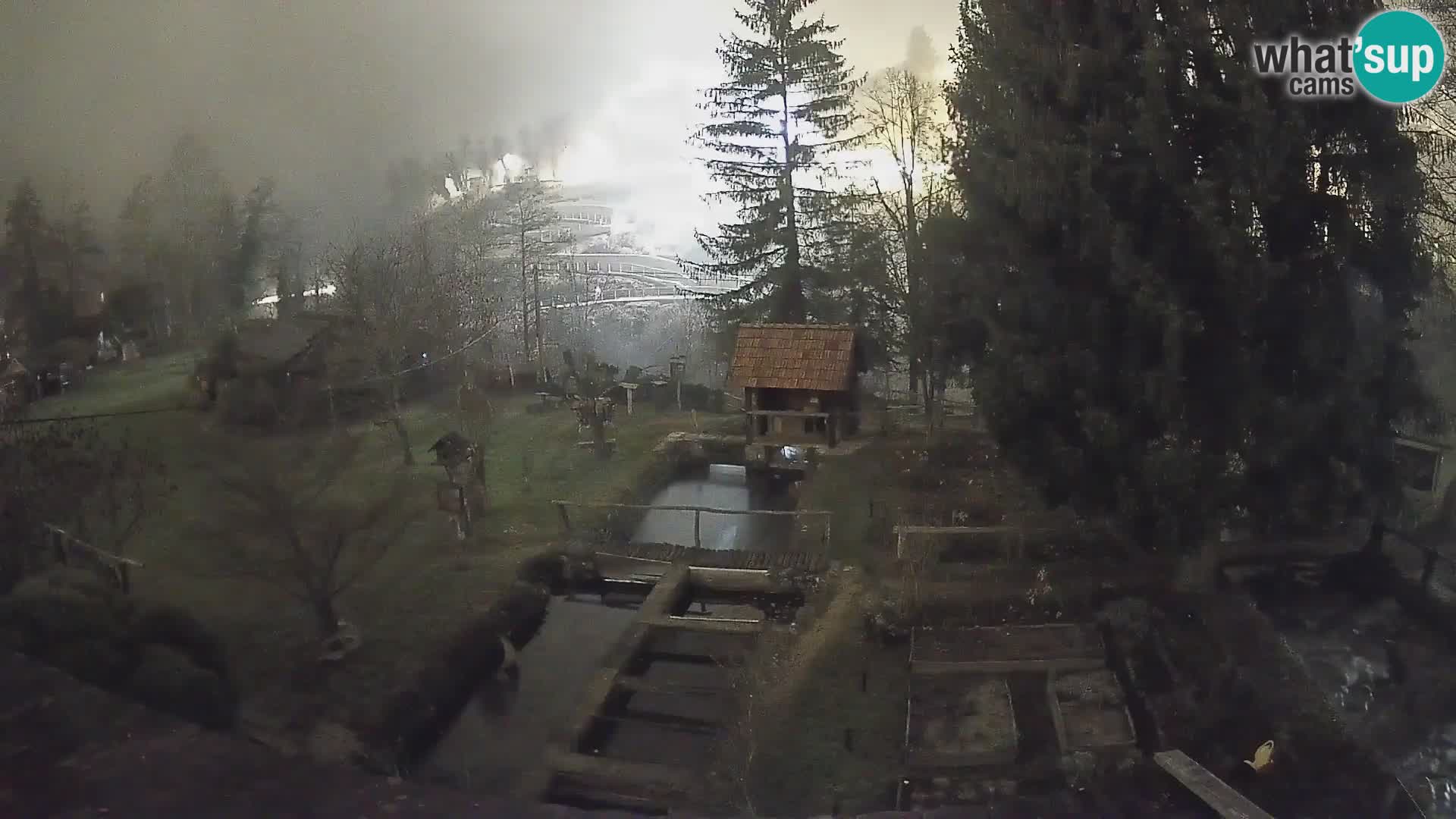 Web kamera uživo Rastoke – rijeka Slunjčica – Hrvatska