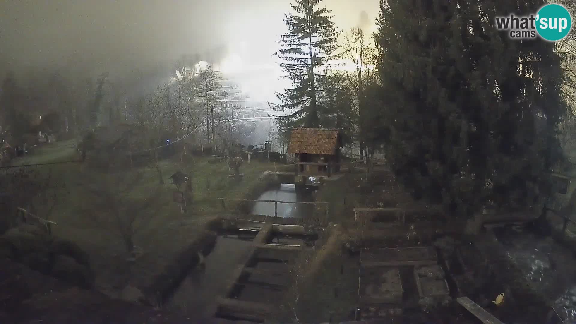 Web kamera uživo Rastoke – rijeka Slunjčica – Hrvatska