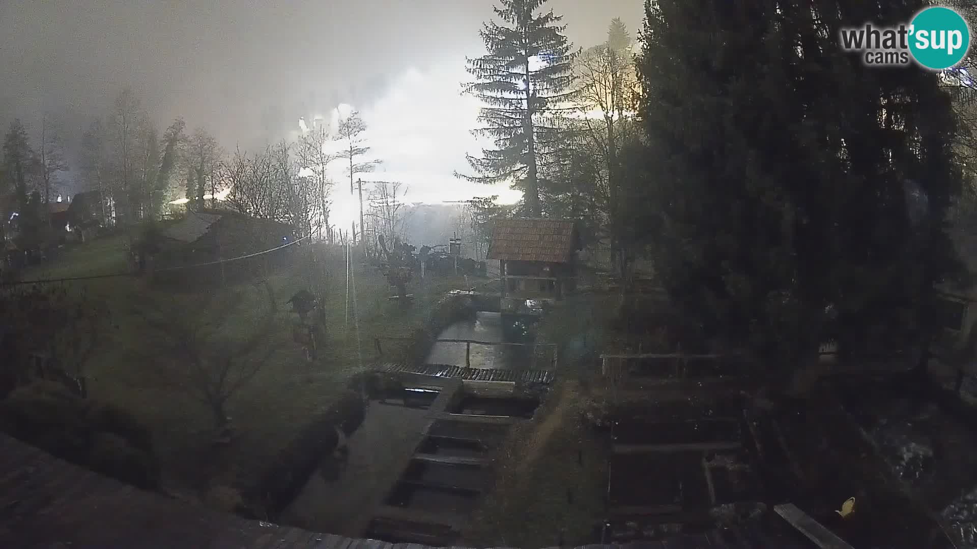 Spletna kamera v živo Rastoke – reka Slunjčica – Hrvaška