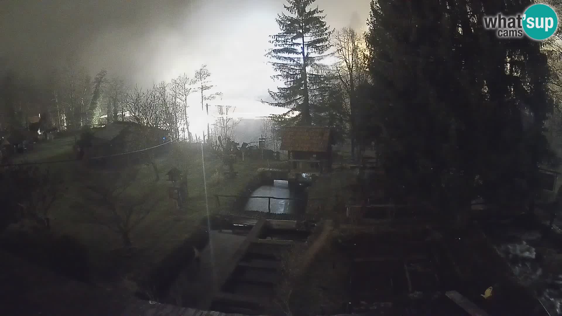 Web kamera uživo Rastoke – rijeka Slunjčica – Hrvatska