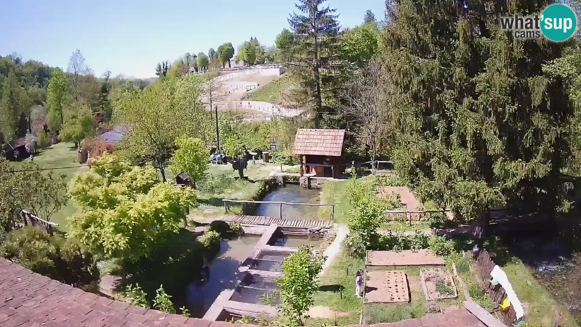 Spletna kamera v živo Rastoke – reka Slunjčica – Hrvaška