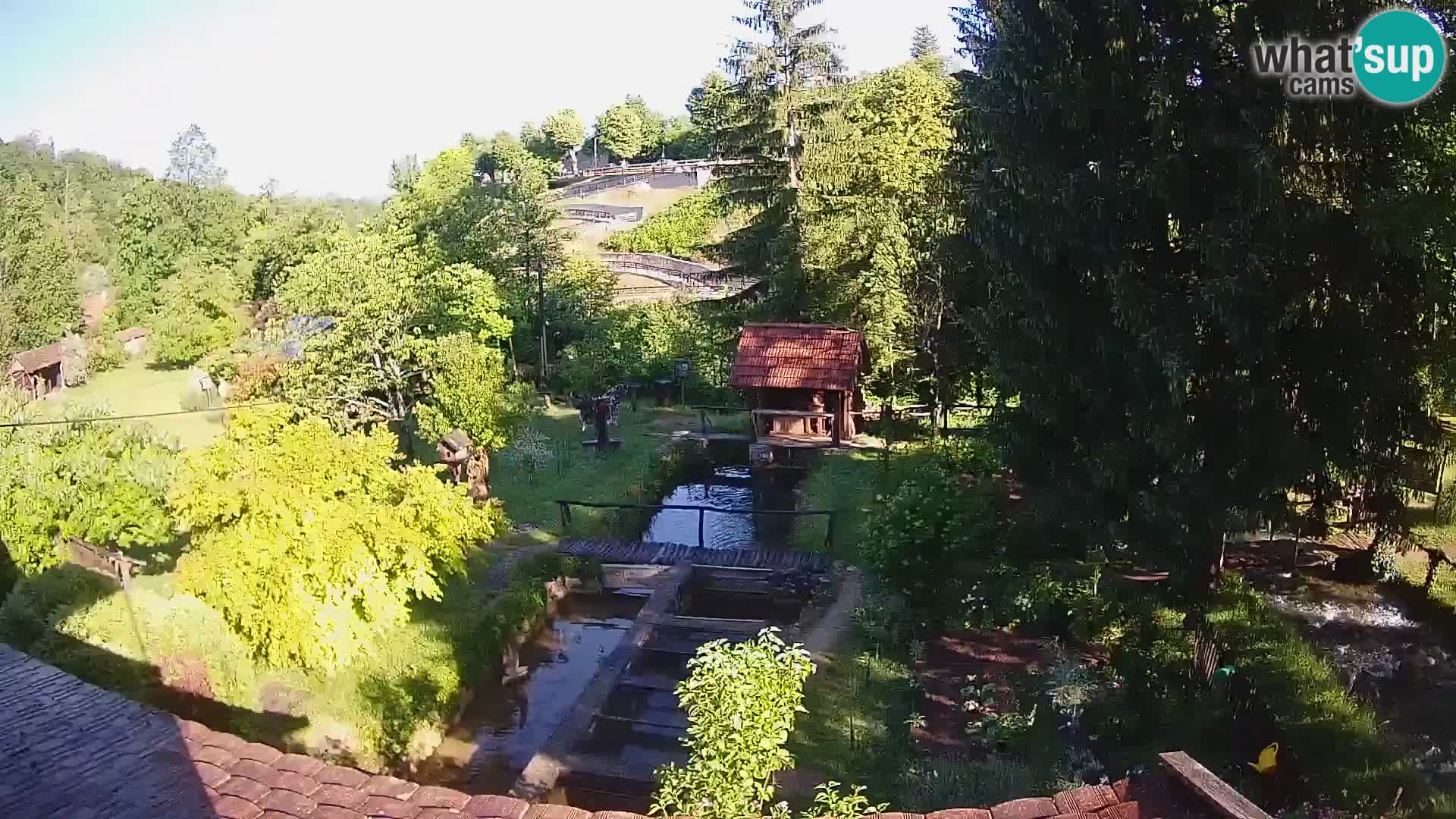 Spletna kamera v živo Rastoke – reka Slunjčica – Hrvaška