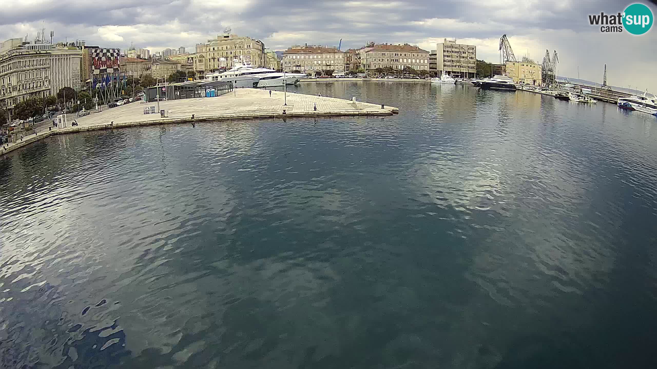 Botel Marina – Rijeka live cam