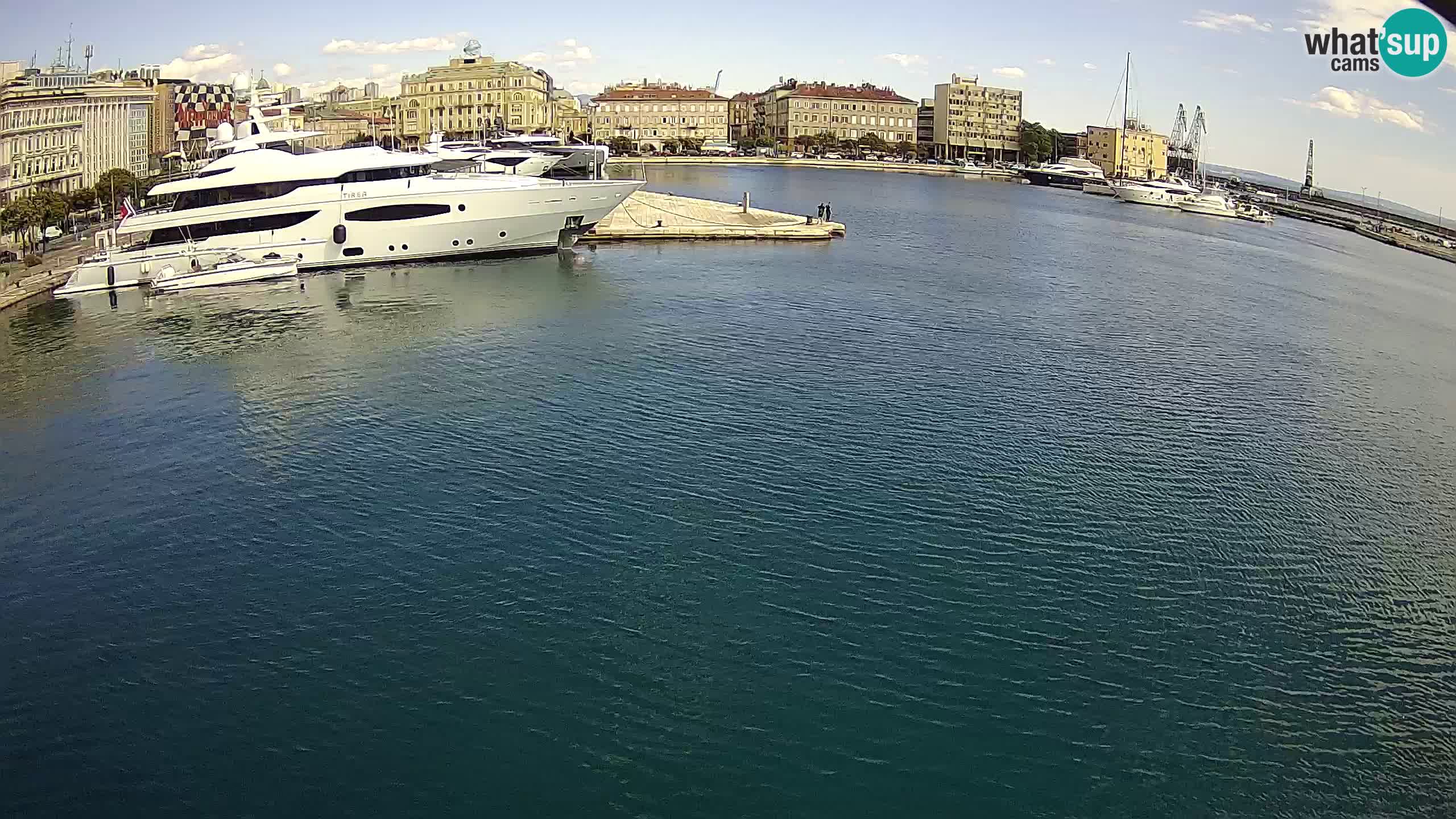 Botel Marina – Rijeka live cam