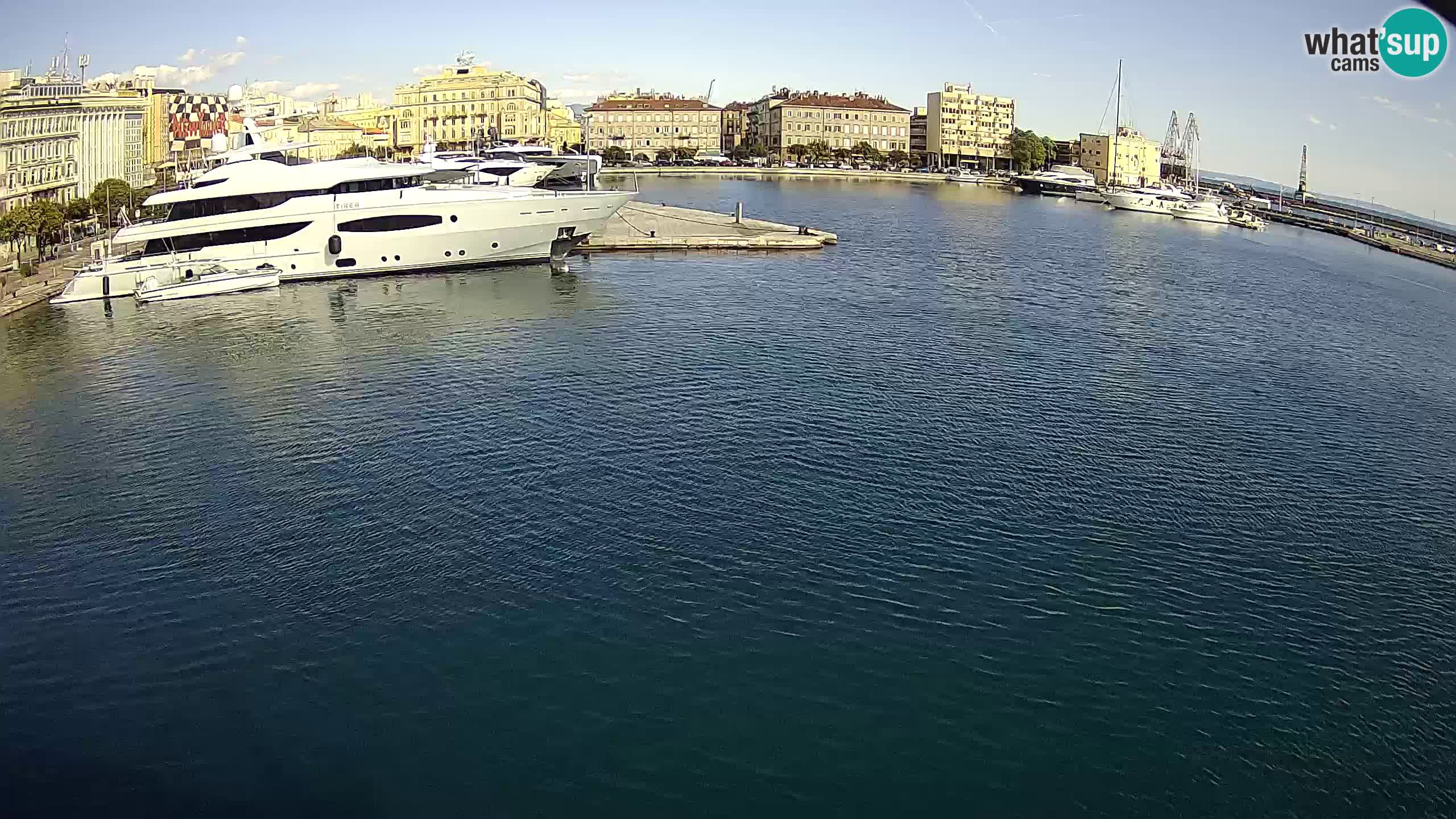 Botel Marina – Rijeka webcam