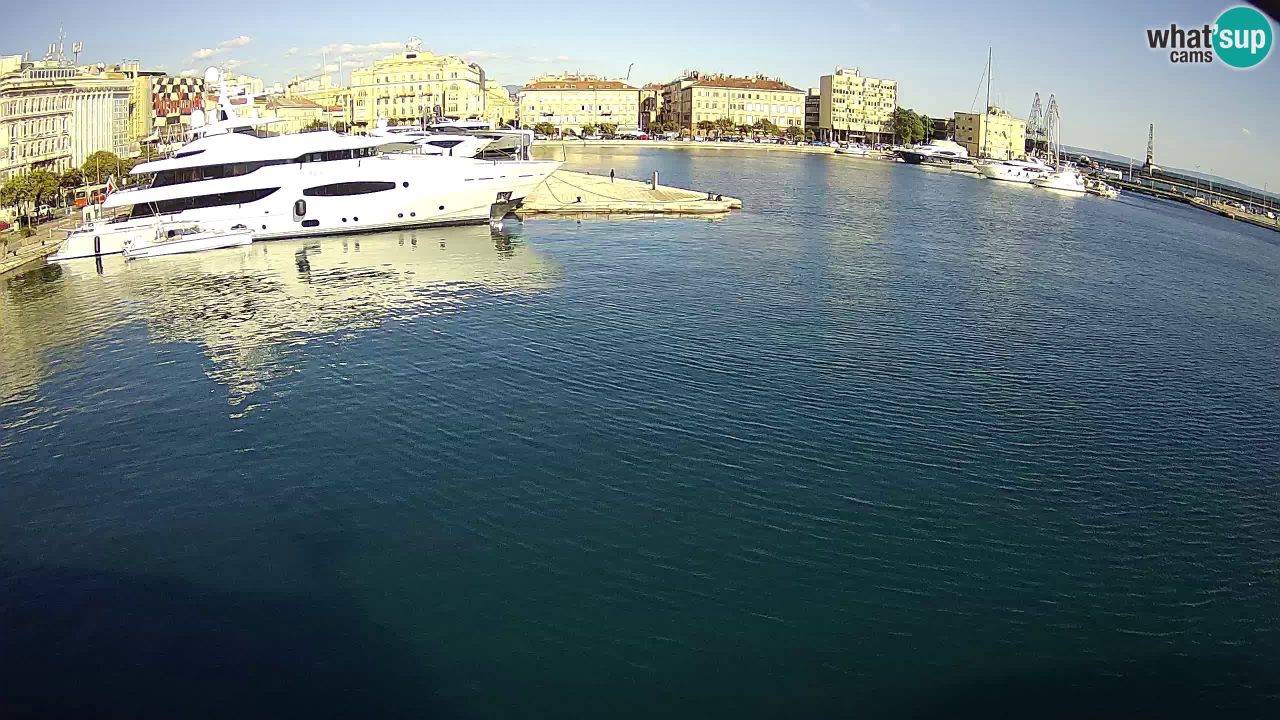 Botel Marina cámara web en vivo Rijeka