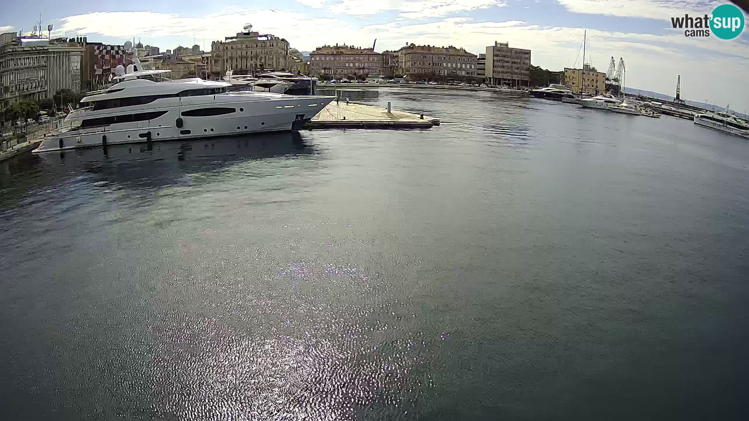 Botel Marina – Rijeka webcam