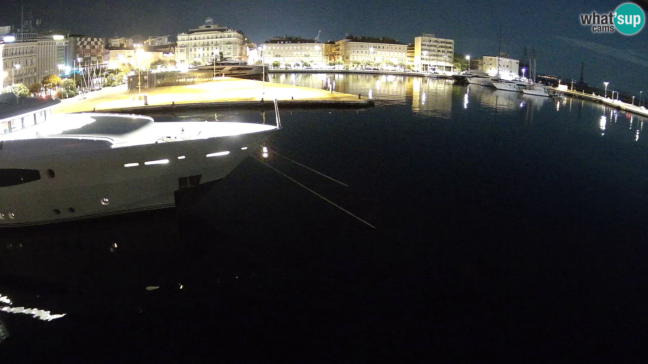Botel Marina – Rijeka webcam