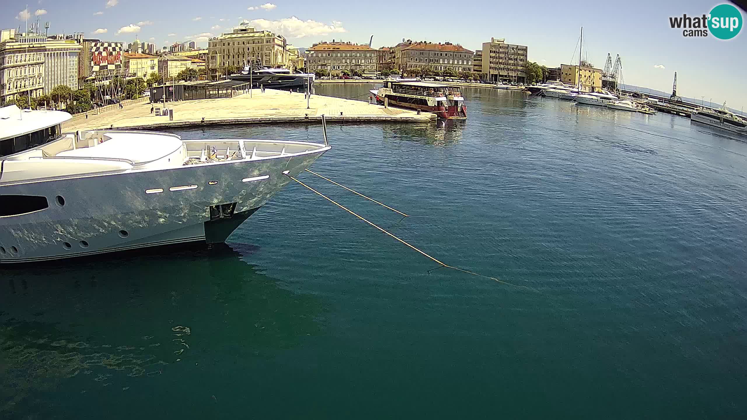 Botel Marina – Rijeka live cam