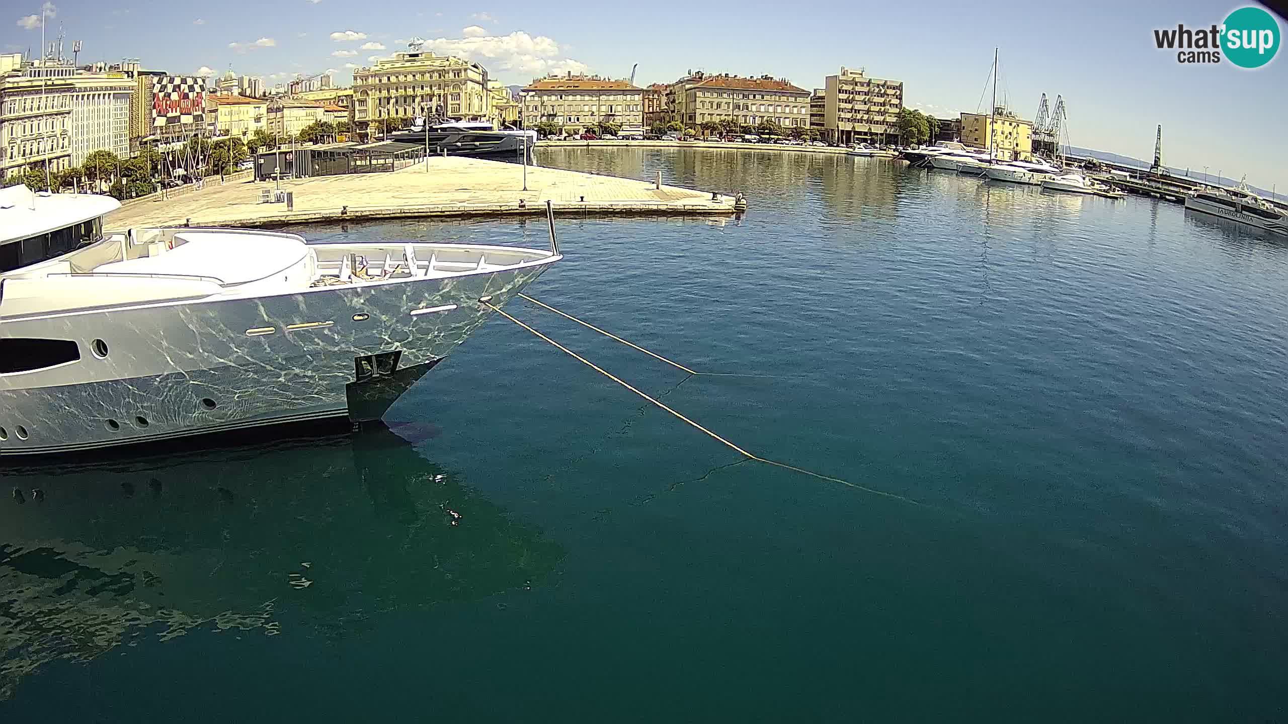 Botel Marina cámara web en vivo Rijeka