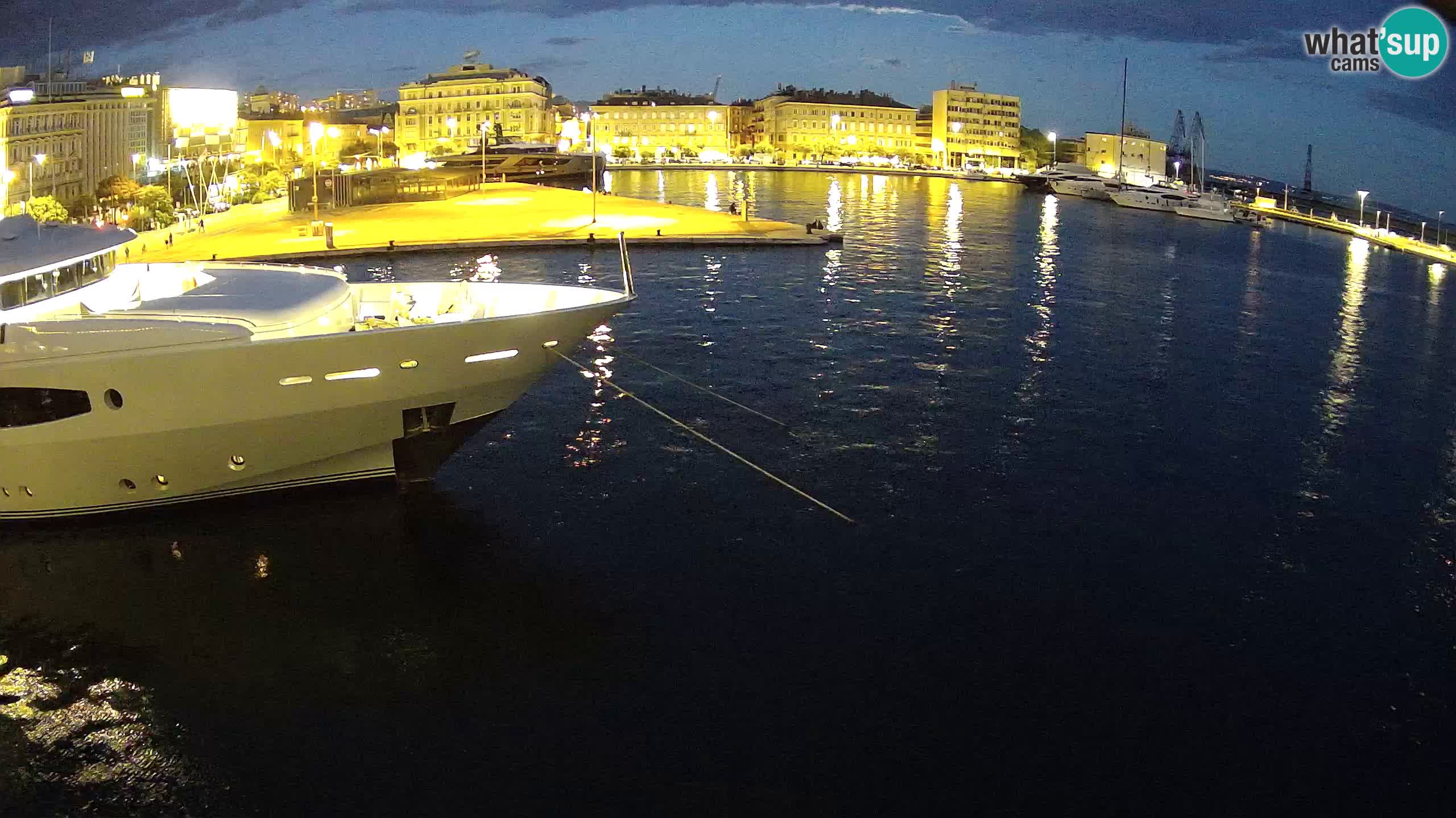 Botel Marina – Rijeka live cam
