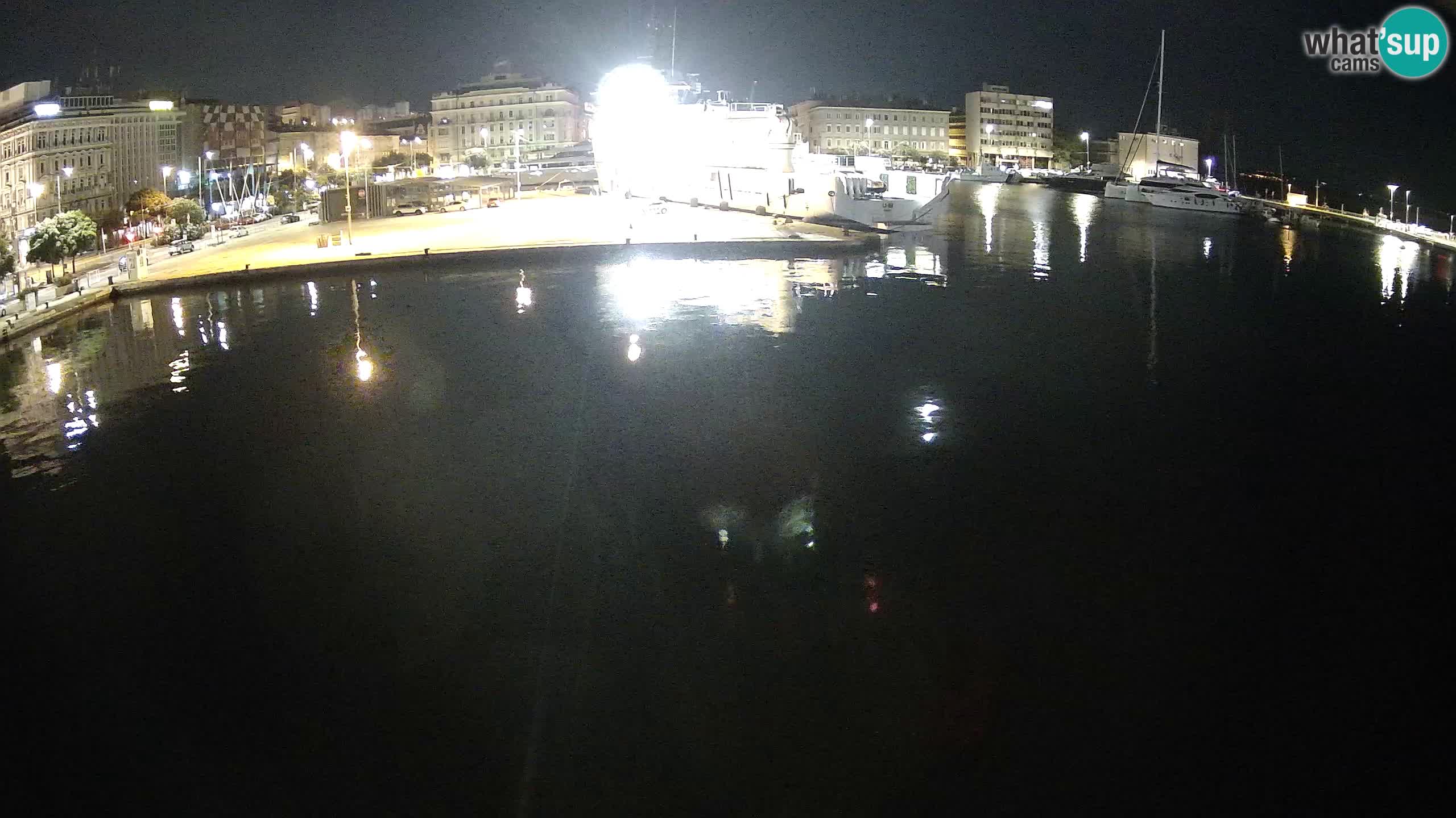 Botel Marina cámara web en vivo Rijeka